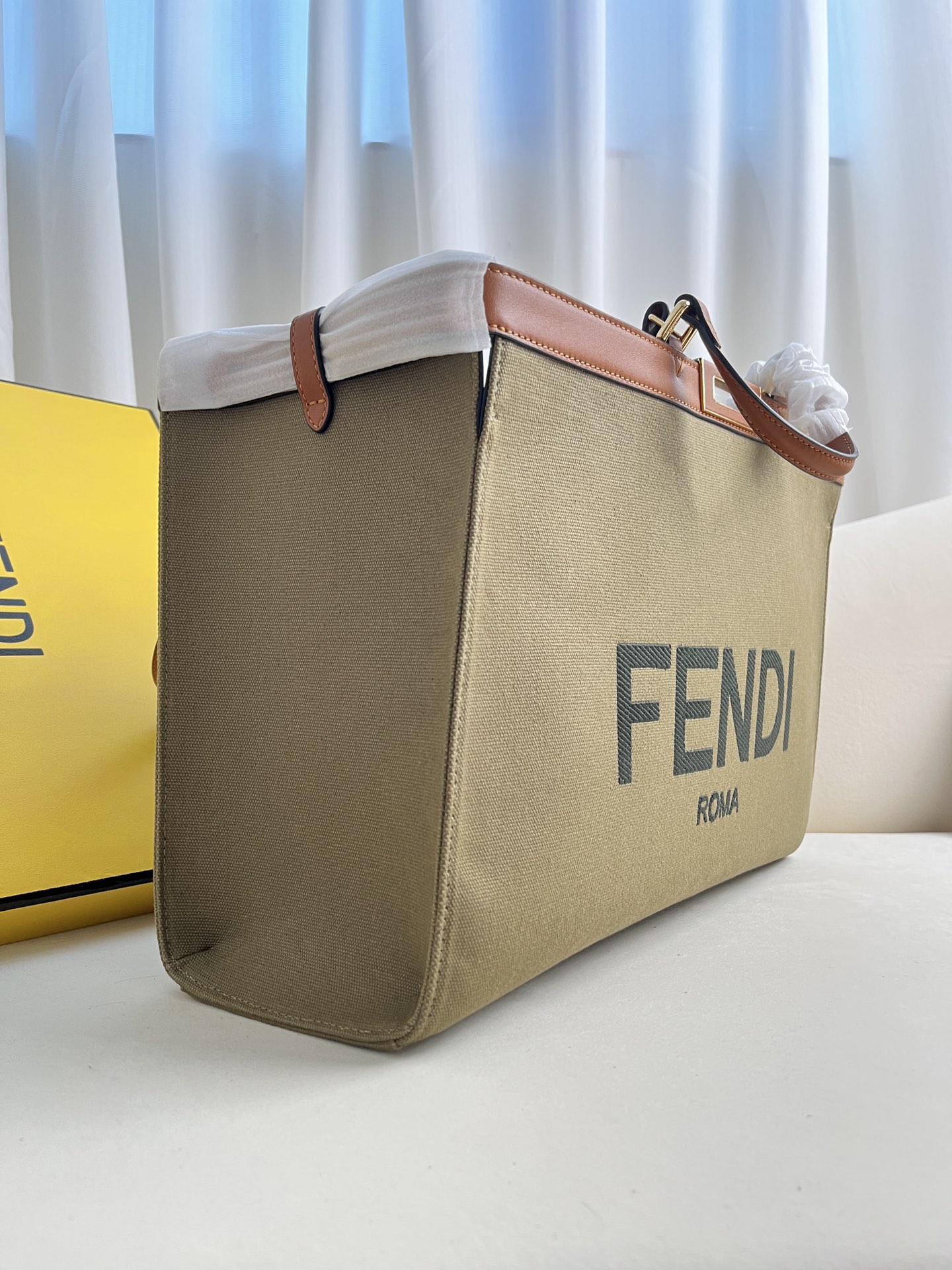 handbags FENDI 1819 size:40*12*29cm - vstockx