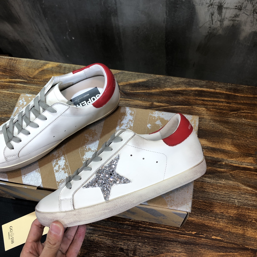 Golden Goose Superstar distressed-finish sneakers 7 - vstockx