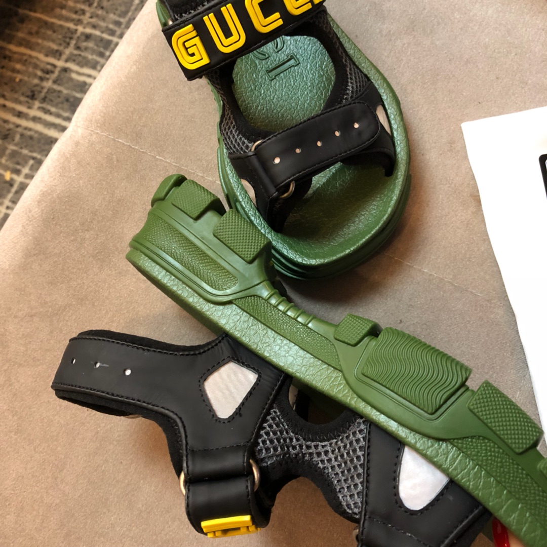 Gucci Leather espadrille with Double G WOMEN 1 - vstockx