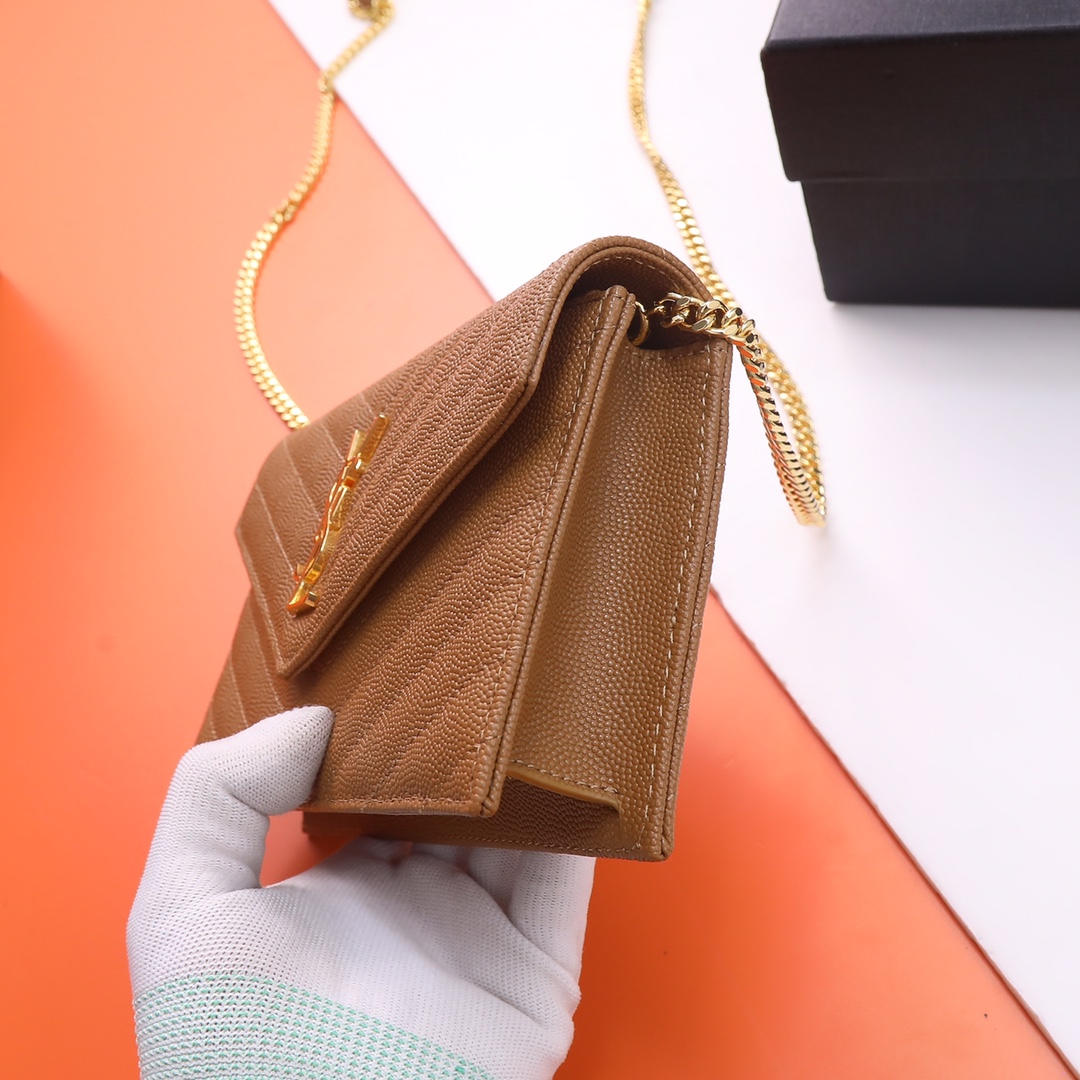 Handbags SAINT LAURENT 393953 size 19x11.5x4 cm - vstockx