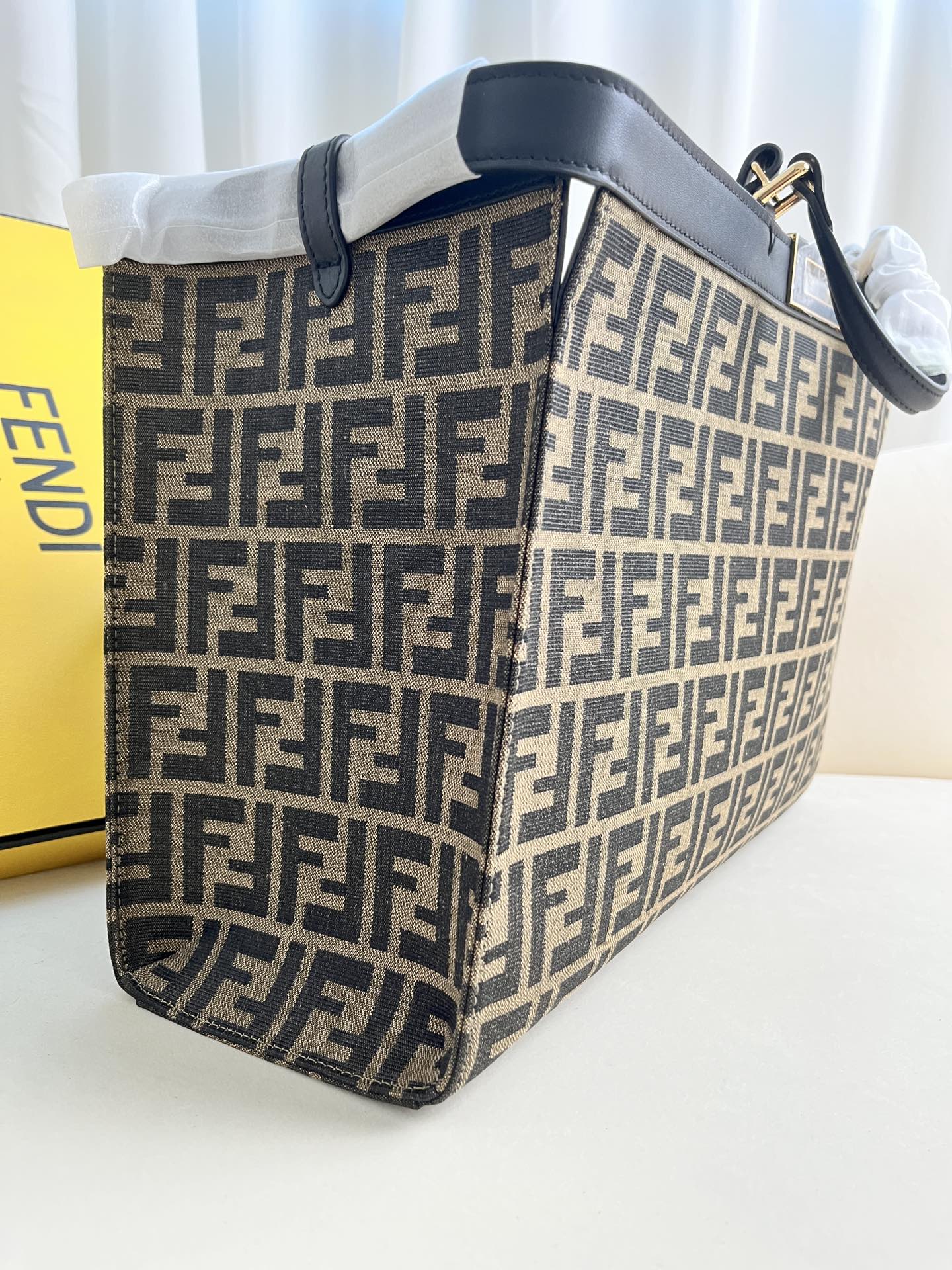 handbags FENDI 038 size:12*18*10cm - vstockx