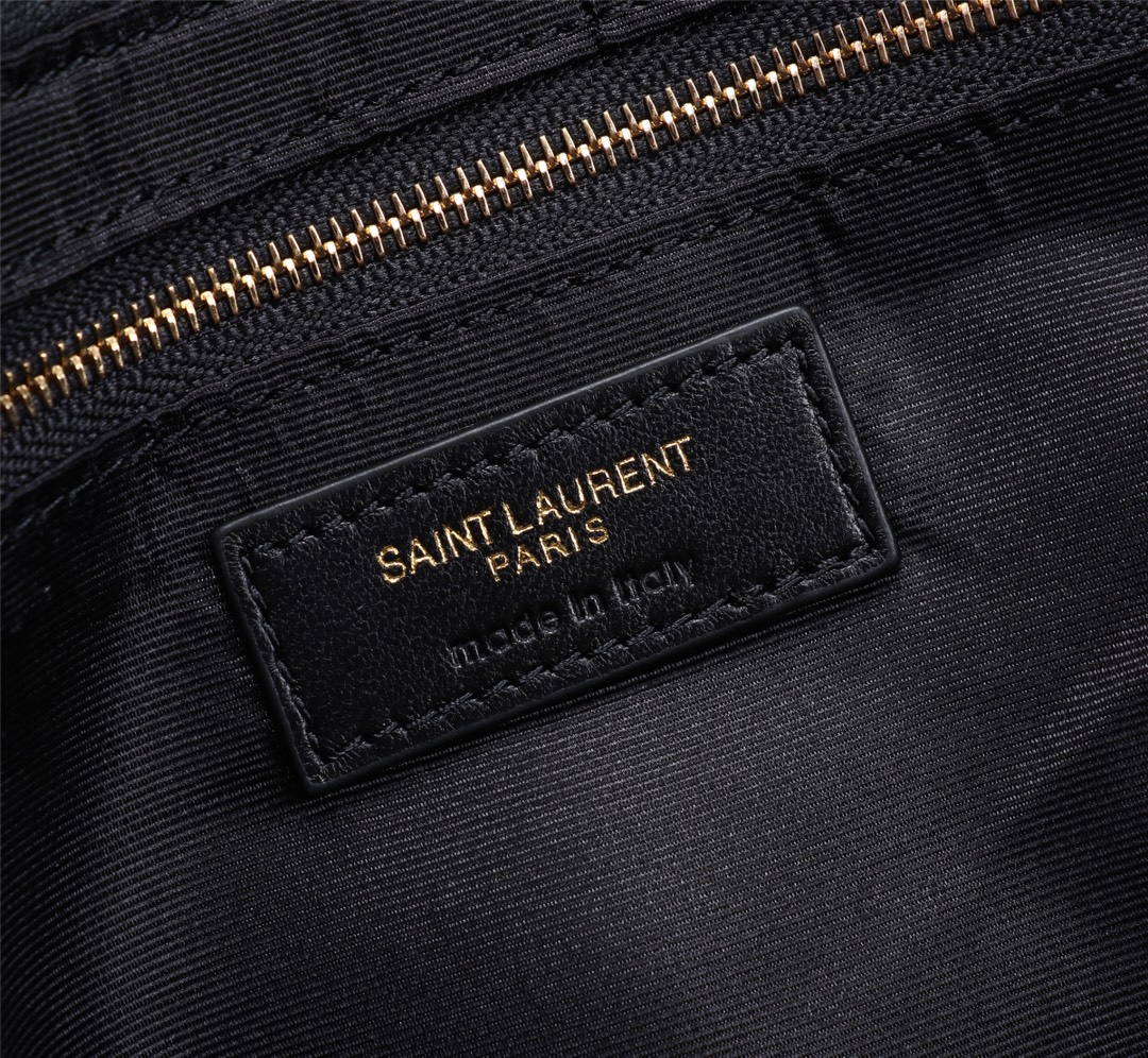 Handbags SAINT LAURENT 698651 size 27x13x8 cm - vstockx