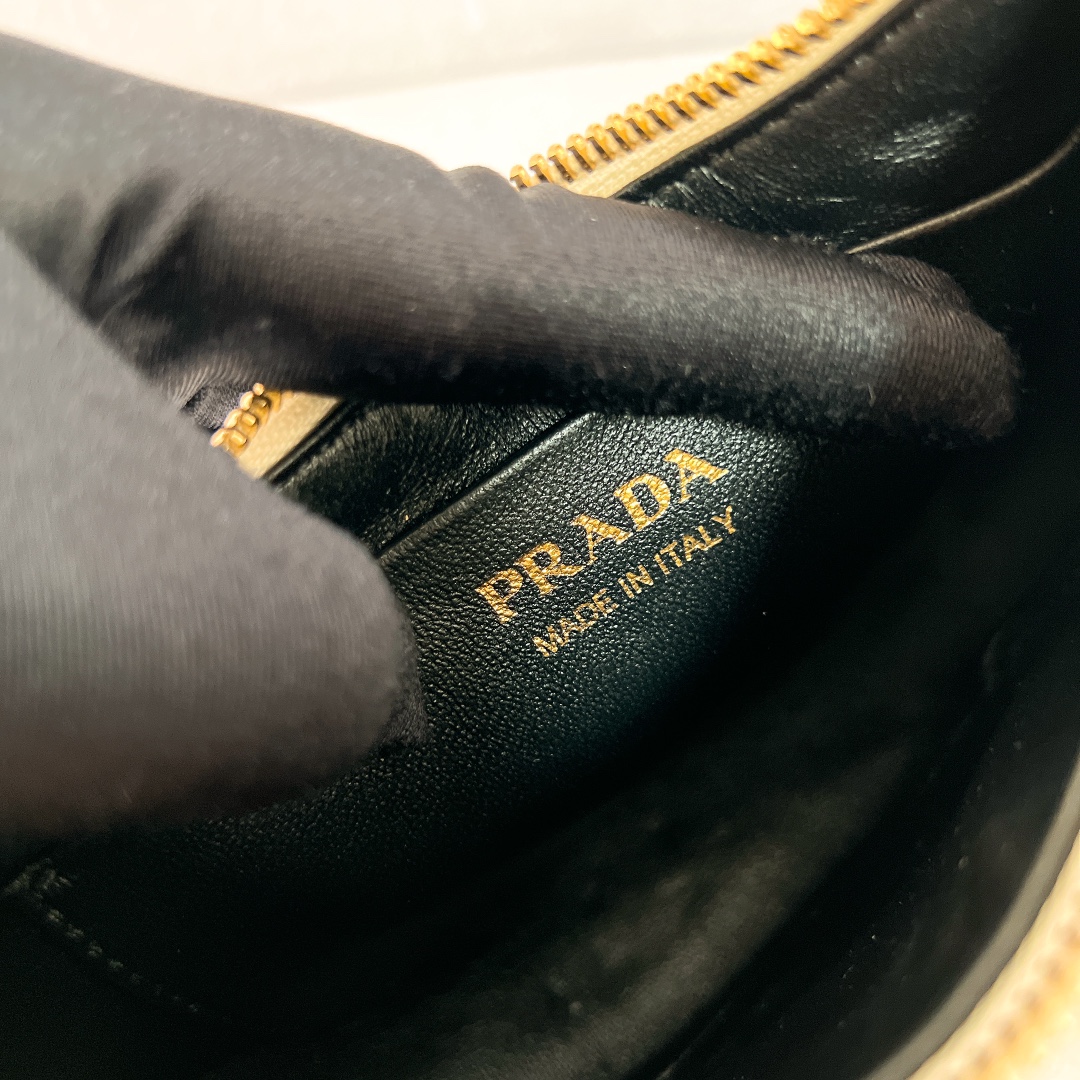 handbags prada 1BC199 18*16*5 - vstockx