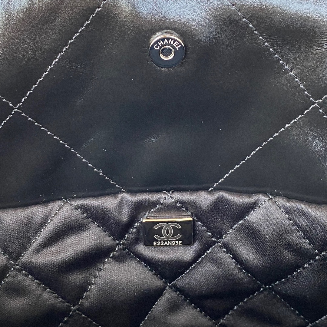 Handbag Chanel AS3260 size 35x37x7 cm - vstockx