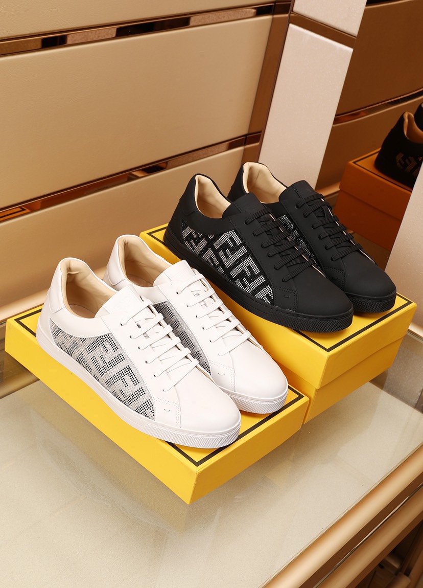 Fendi Low Top Sneakers 13 - vstockx