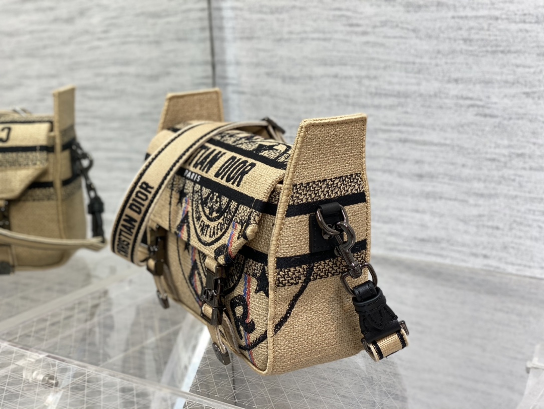 Handbag Dior size 23*15*8 cm - vstockx