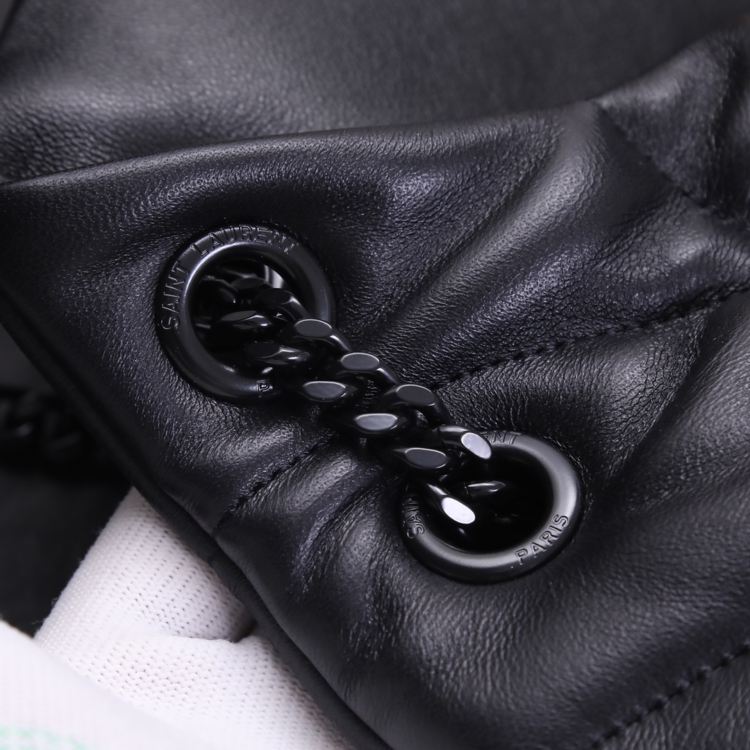 Handbags SAINT LAURENT 577476 size 29x17x11 cm - vstockx