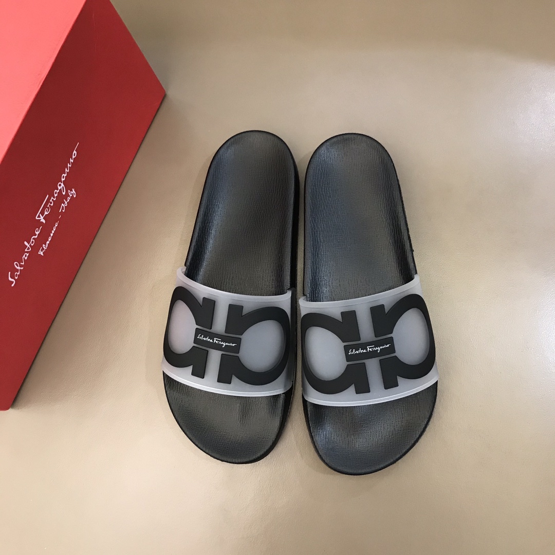 Salvatore Ferragamo Groove Slides 3 - vstockx
