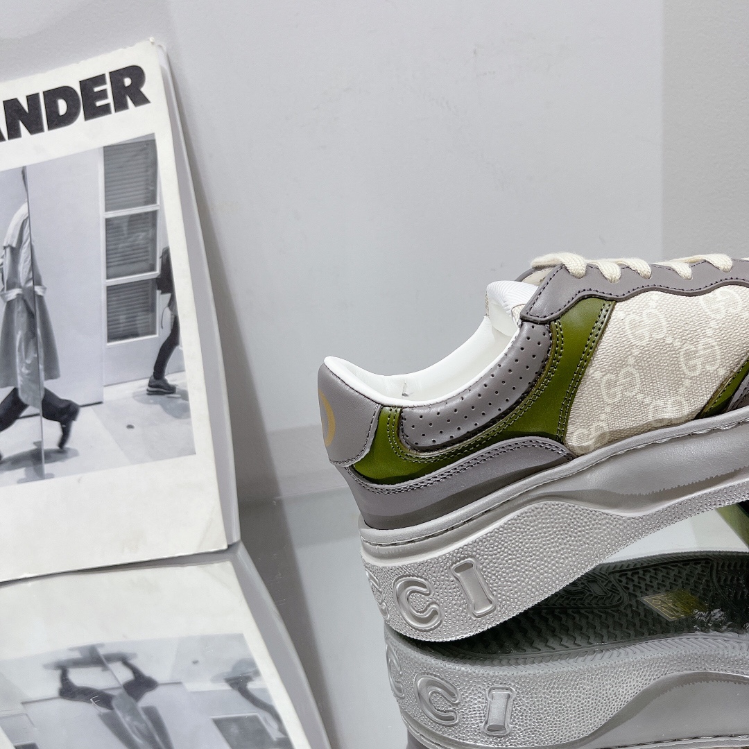 Gucci Women's GG sneaker 2 - vstockx