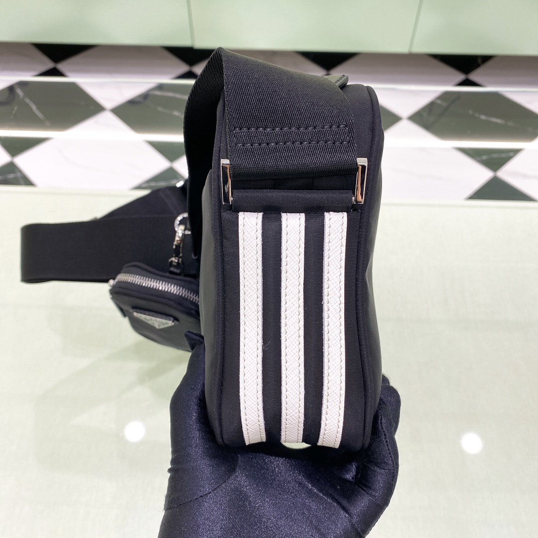 handbags prada 2VH142 25*19*7 - vstockx