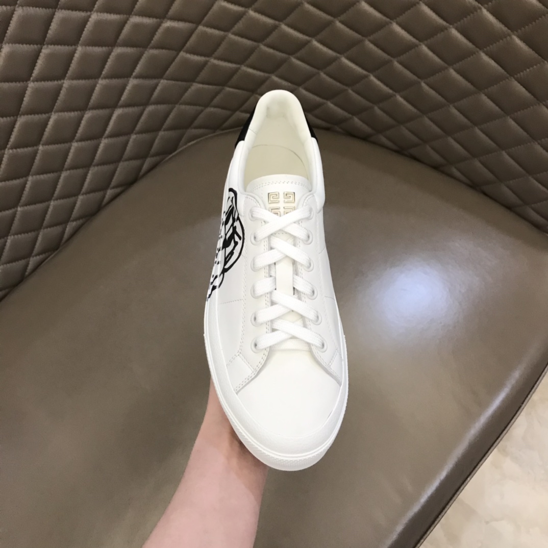 Givenchy Urban Street Logo-print Leather Sneakers 46 - vstockx