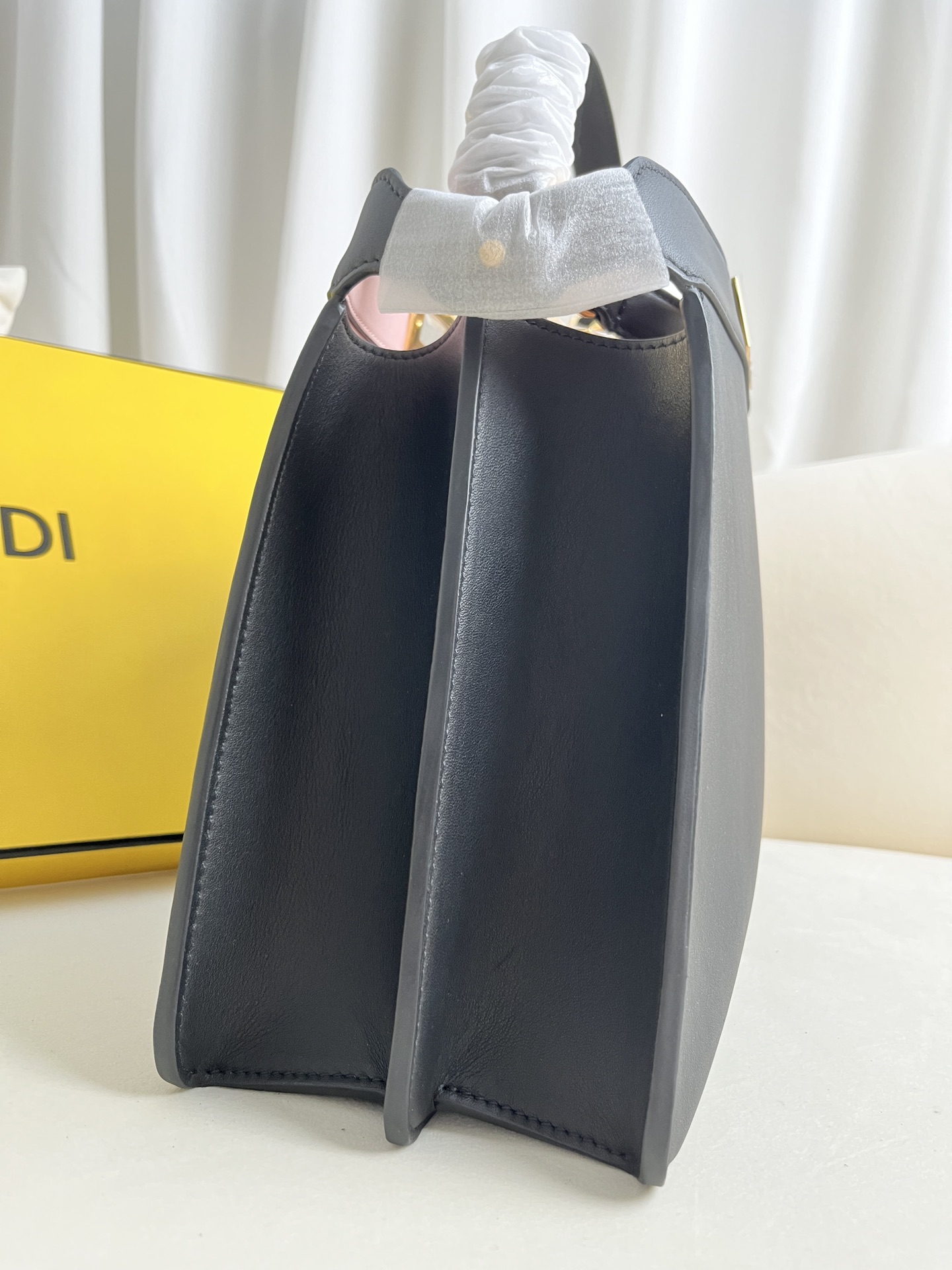 handbags FENDI 0230 size:25.5*33.5*13cm - vstockx