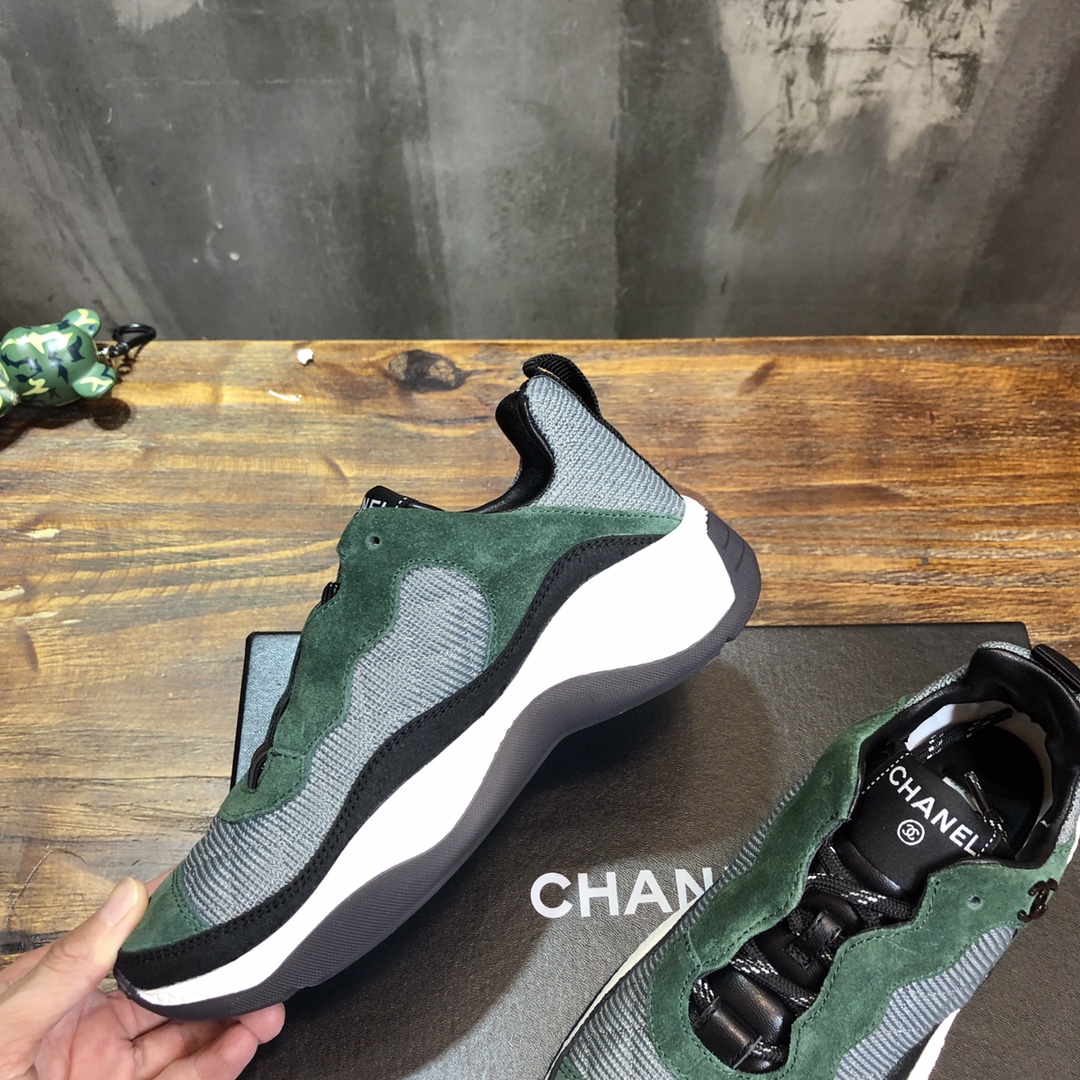 Chanel Fabric & Suede Calfskin Low Top Sneaker 22 - vstockx