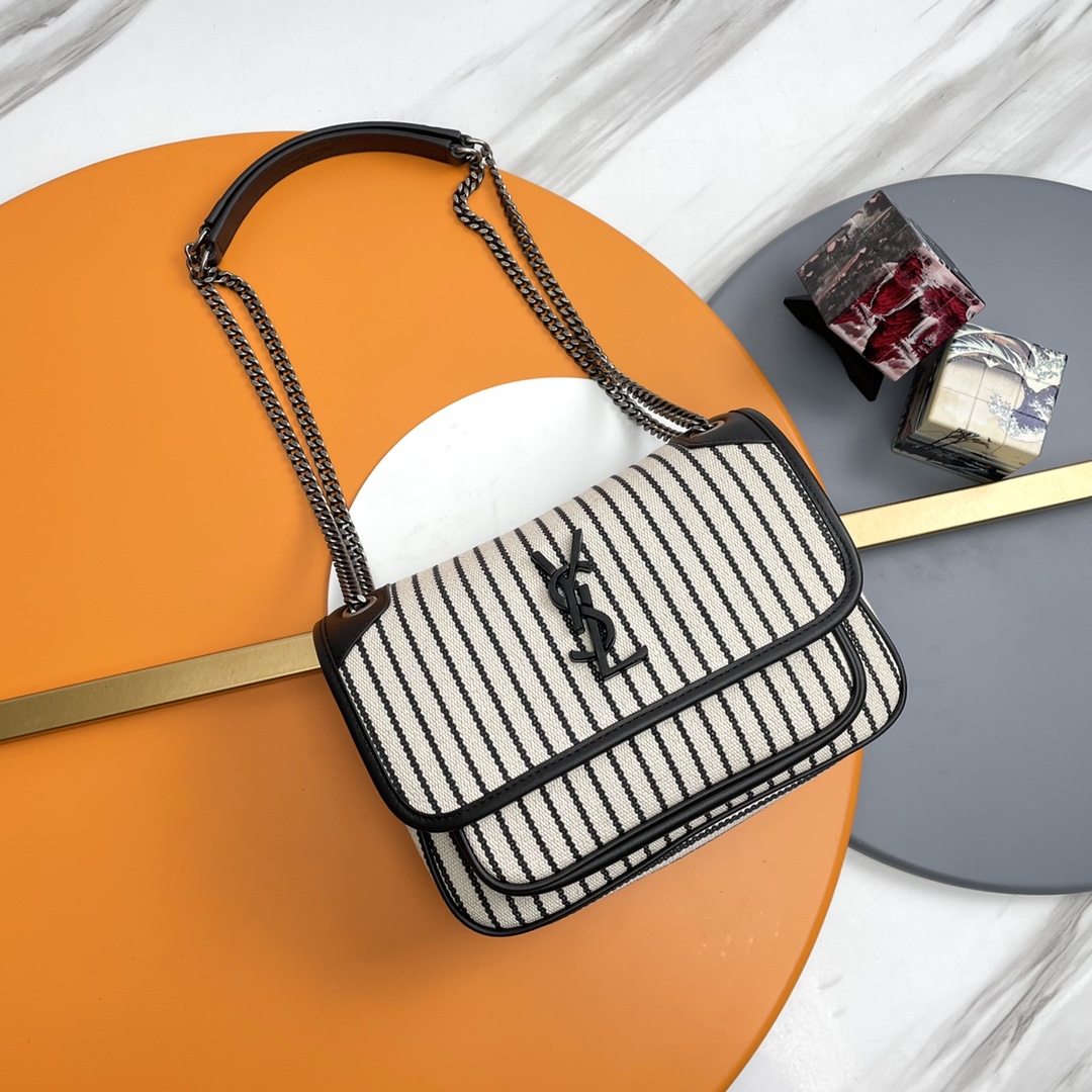 Handbags SAINT LAURENT 533037 size 22  16.5  12 cm - vstockx