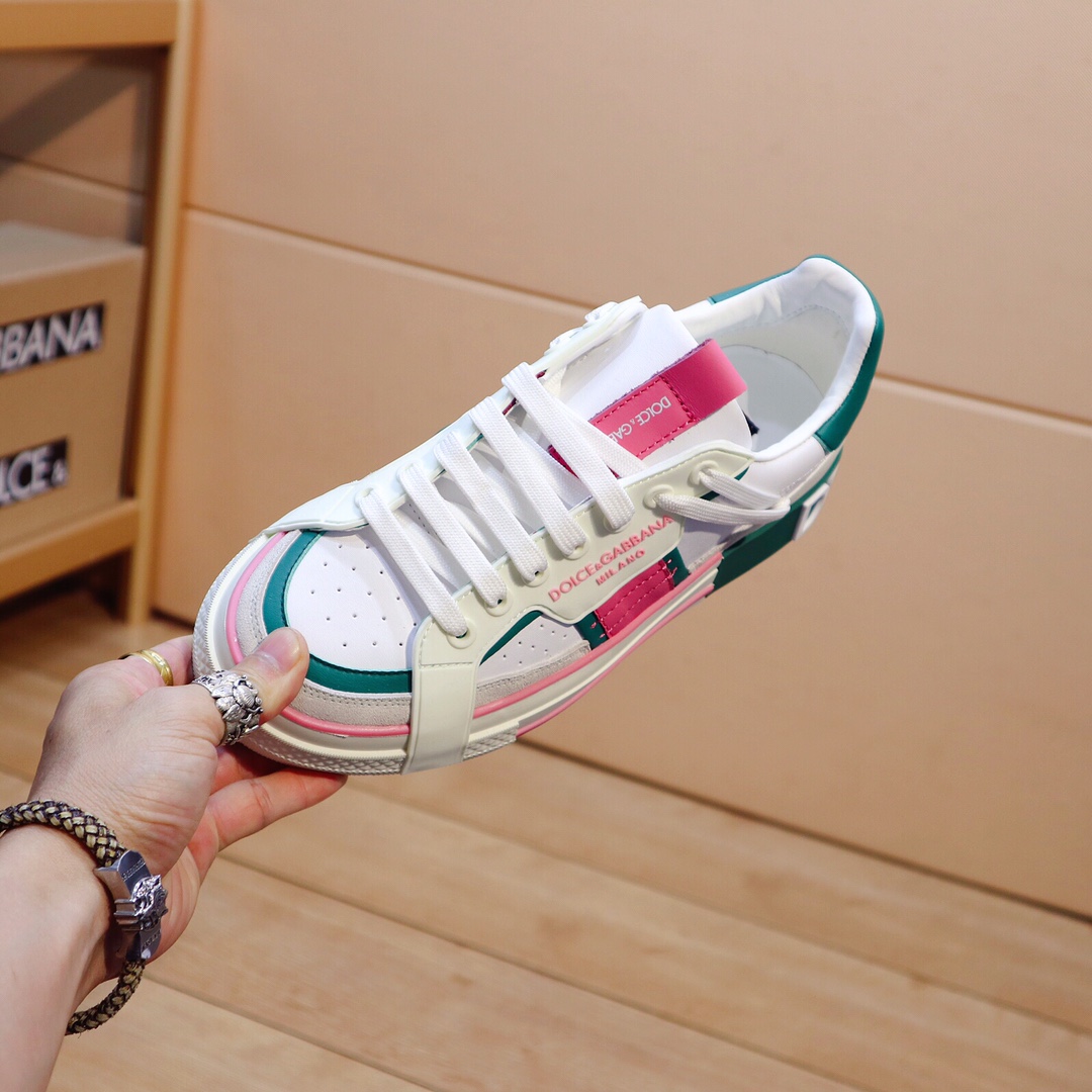Dolce & Gabbana Low Tops Sneakers 79 - vstockx