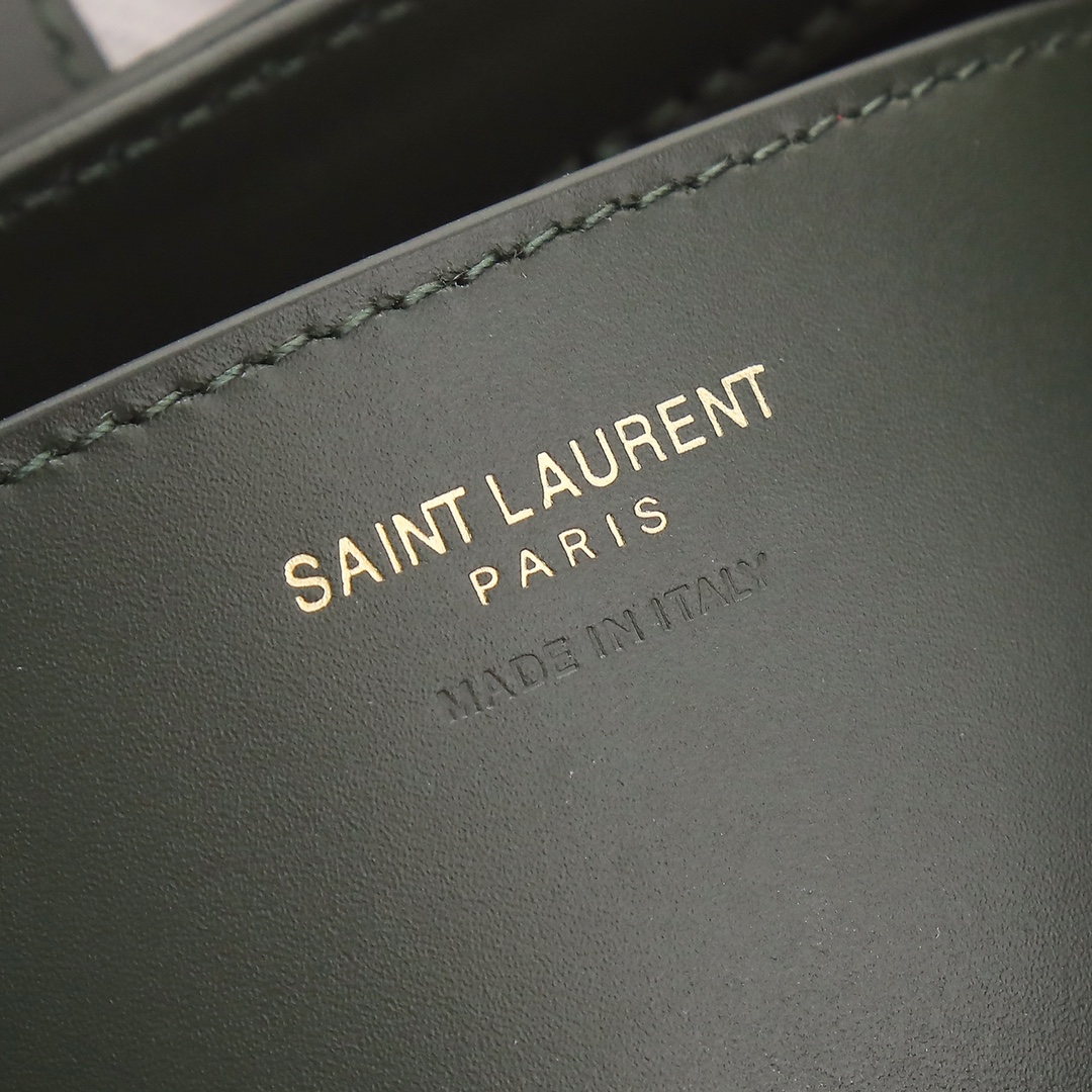 Handbags SAINT LAURENT 710318 size 19X11.5x4.5 cm - vstockx