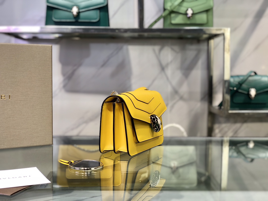 Handbags Bvlgari 9676 size:19*13*7 cm - vstockx