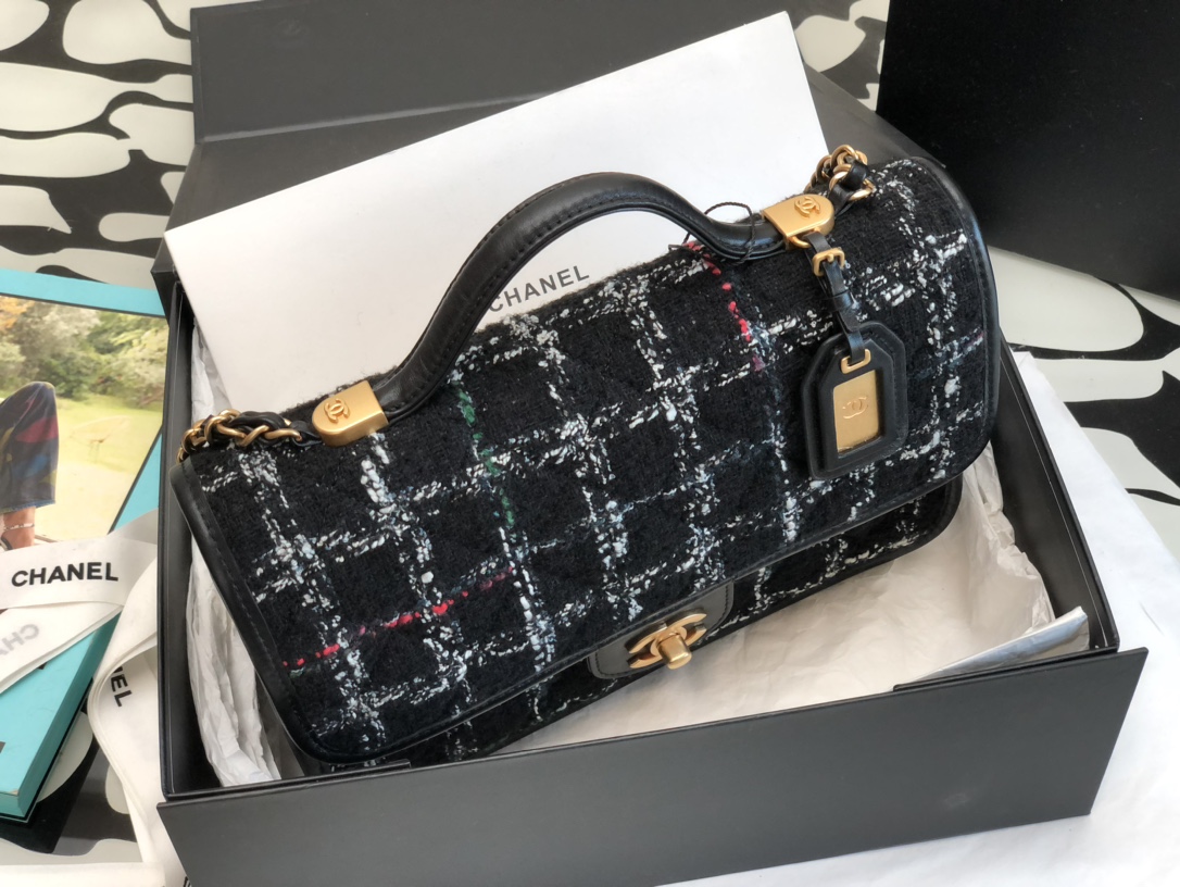 Handbag Chanel size 25*21*7* cm - vstockx