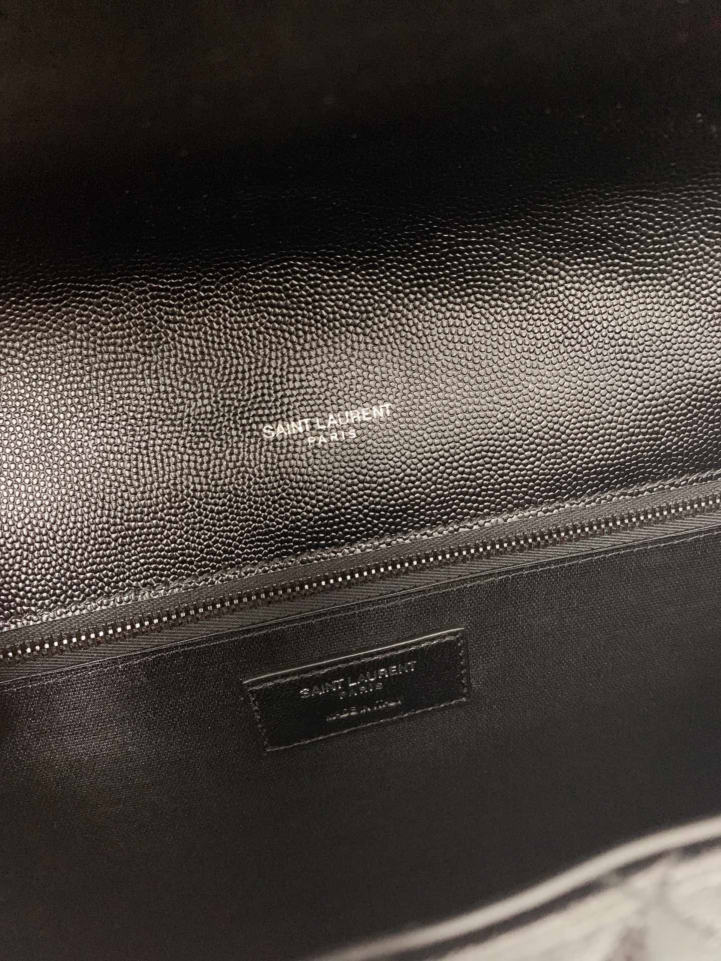 Handbags SAINT LAURENT 396910 size 31*22*7.5 cm - vstockx