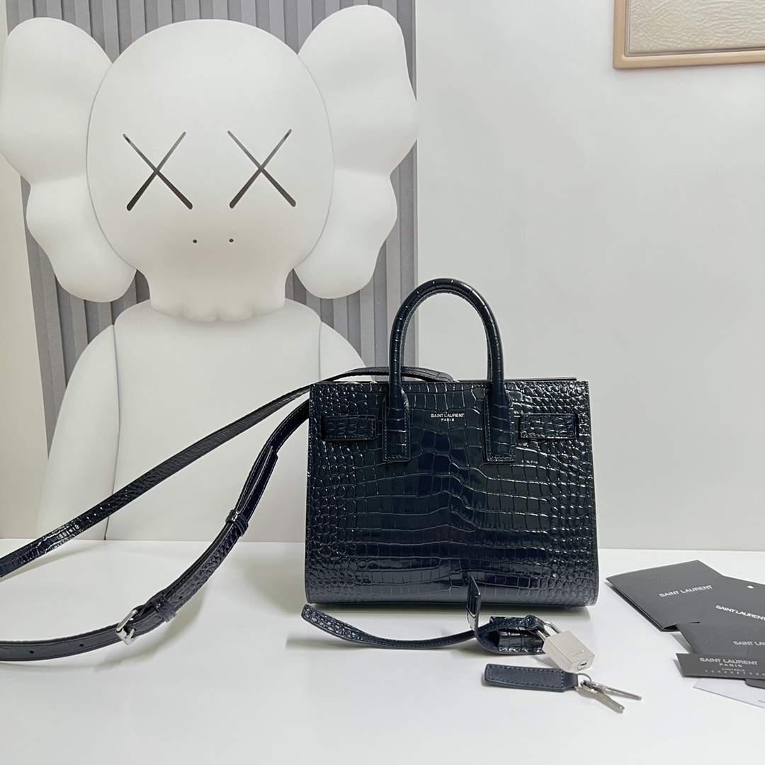 Handbags SAINT LAURENT 392035 size 21*15*10 cm - vstockx