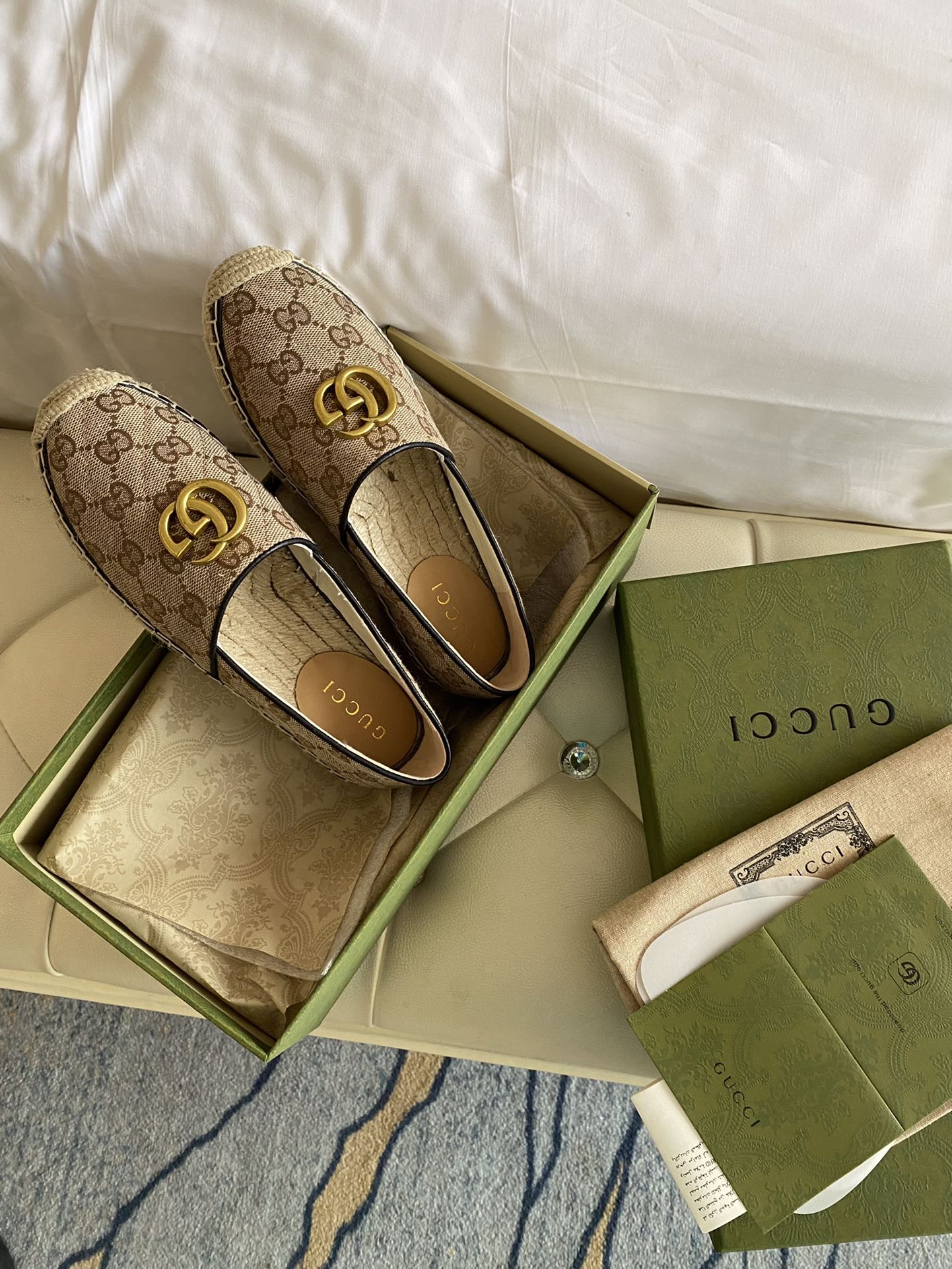 Gucci Leather espadrille with Double G WOMEN 2 - vstockx