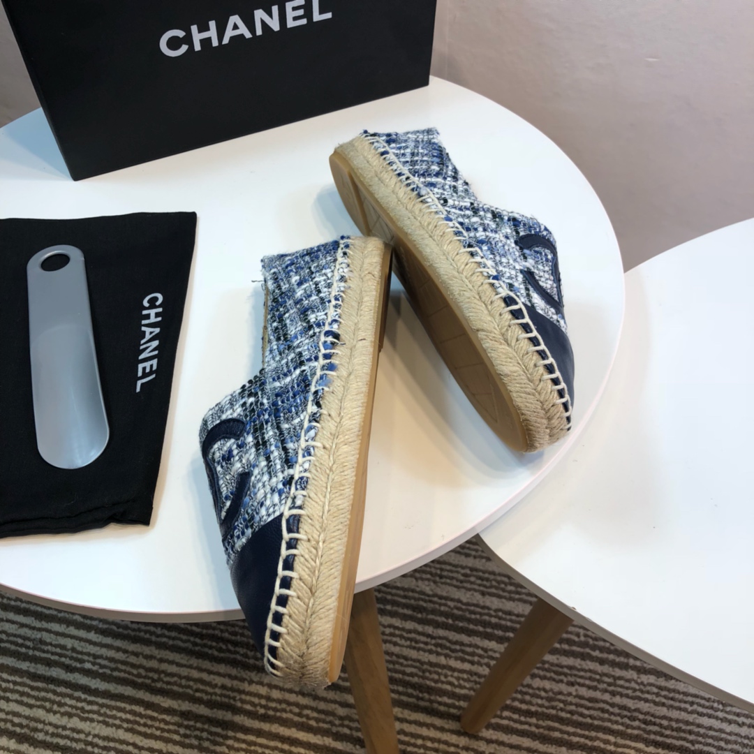 Chanel Loafers 38 - vstockx