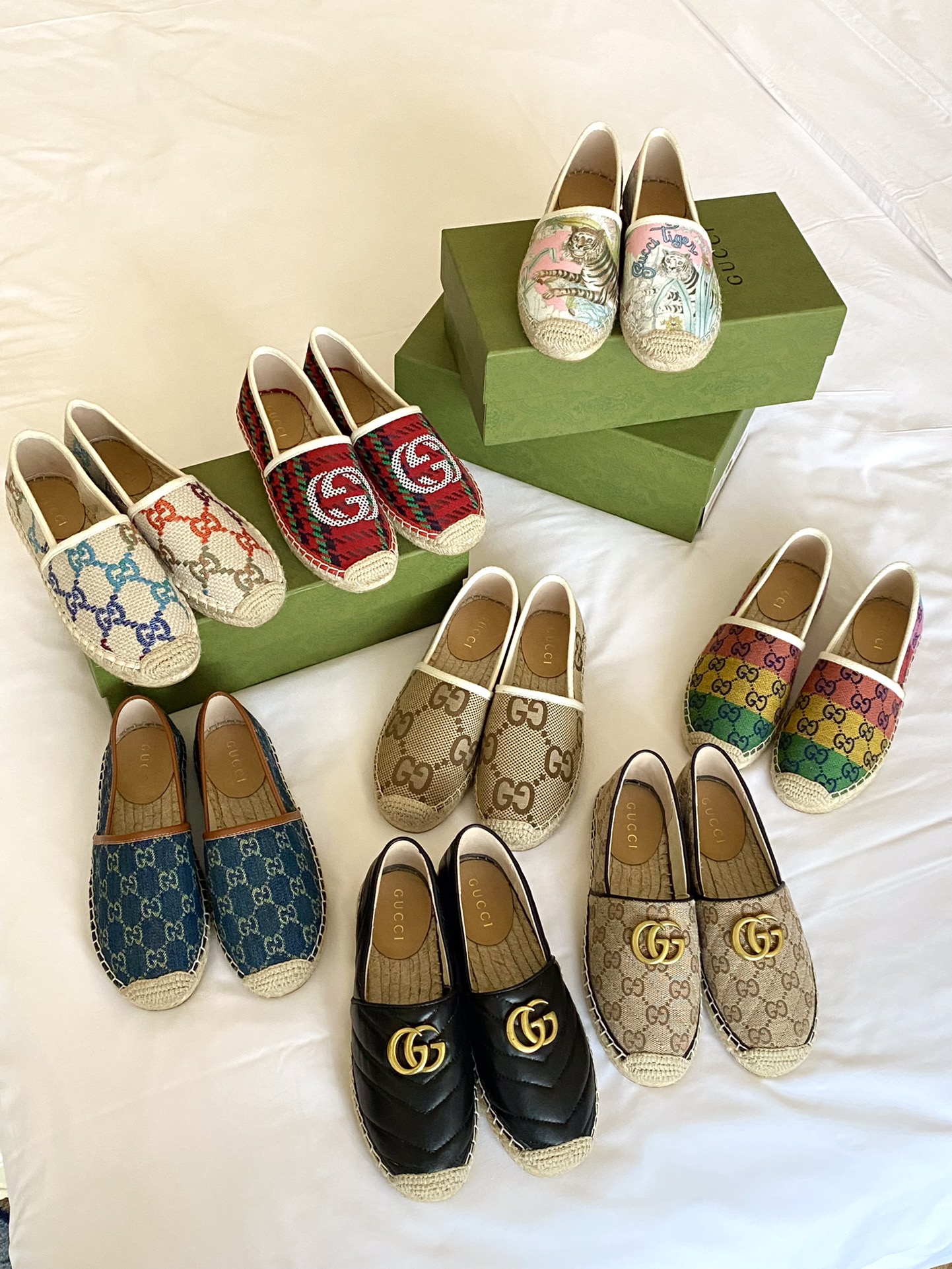 Gucci Leather espadrille with Double G WOMEN 2 - vstockx
