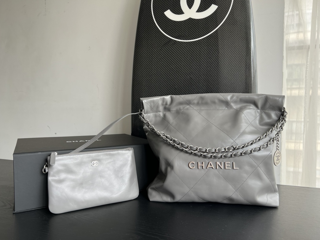 Handbag Chanel size 35cmx37cmx7 cm - vstockx