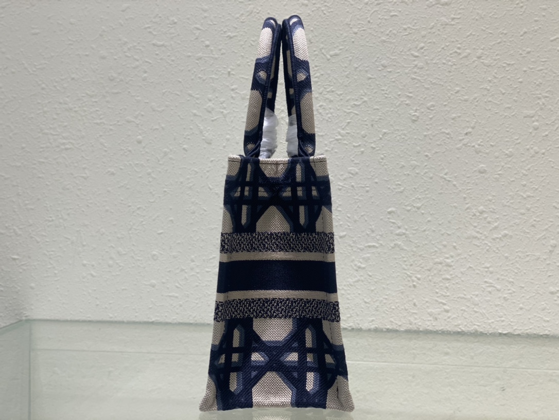 Handbags Dior 8002 size:26*8*22 cm - vstockx