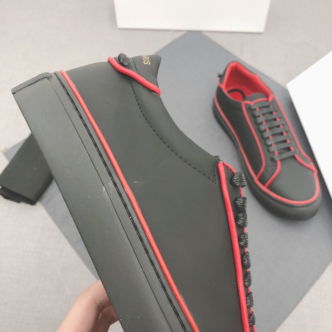 Givenchy Urban Street Logo-print Leather Sneakers 51 - vstockx