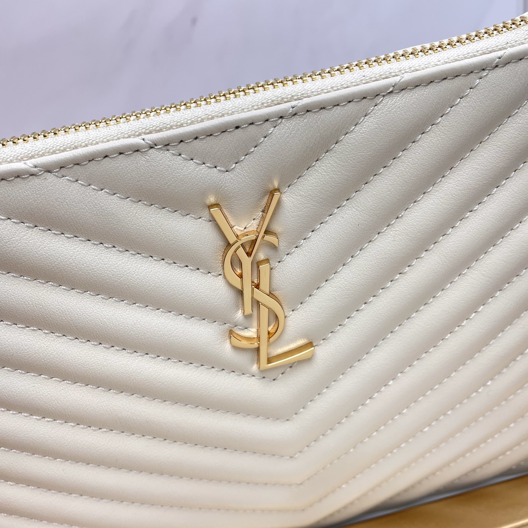 Handbags SAINT LAURENT 379039 size 24  17.5  1.5 cm - vstockx