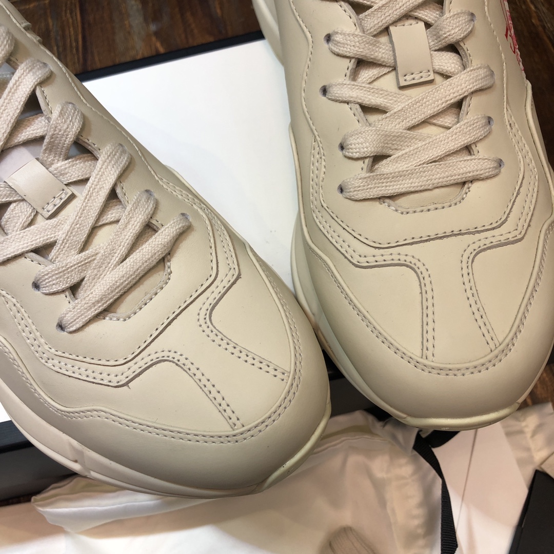 Gucci Rhyton sneaker 56 - vstockx