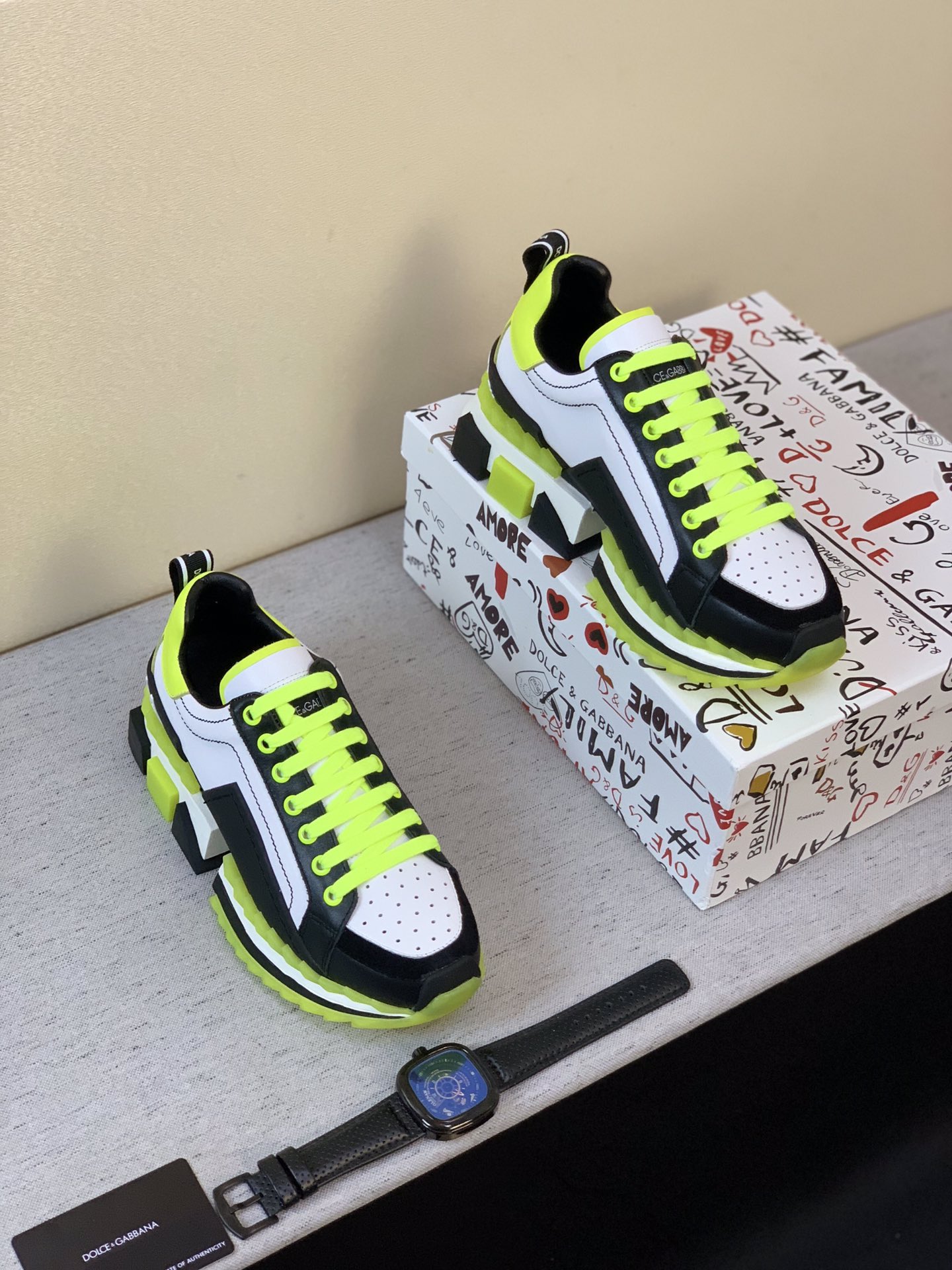 Dolce & Gabbana Low Tops Sneakers 33 - vstockx