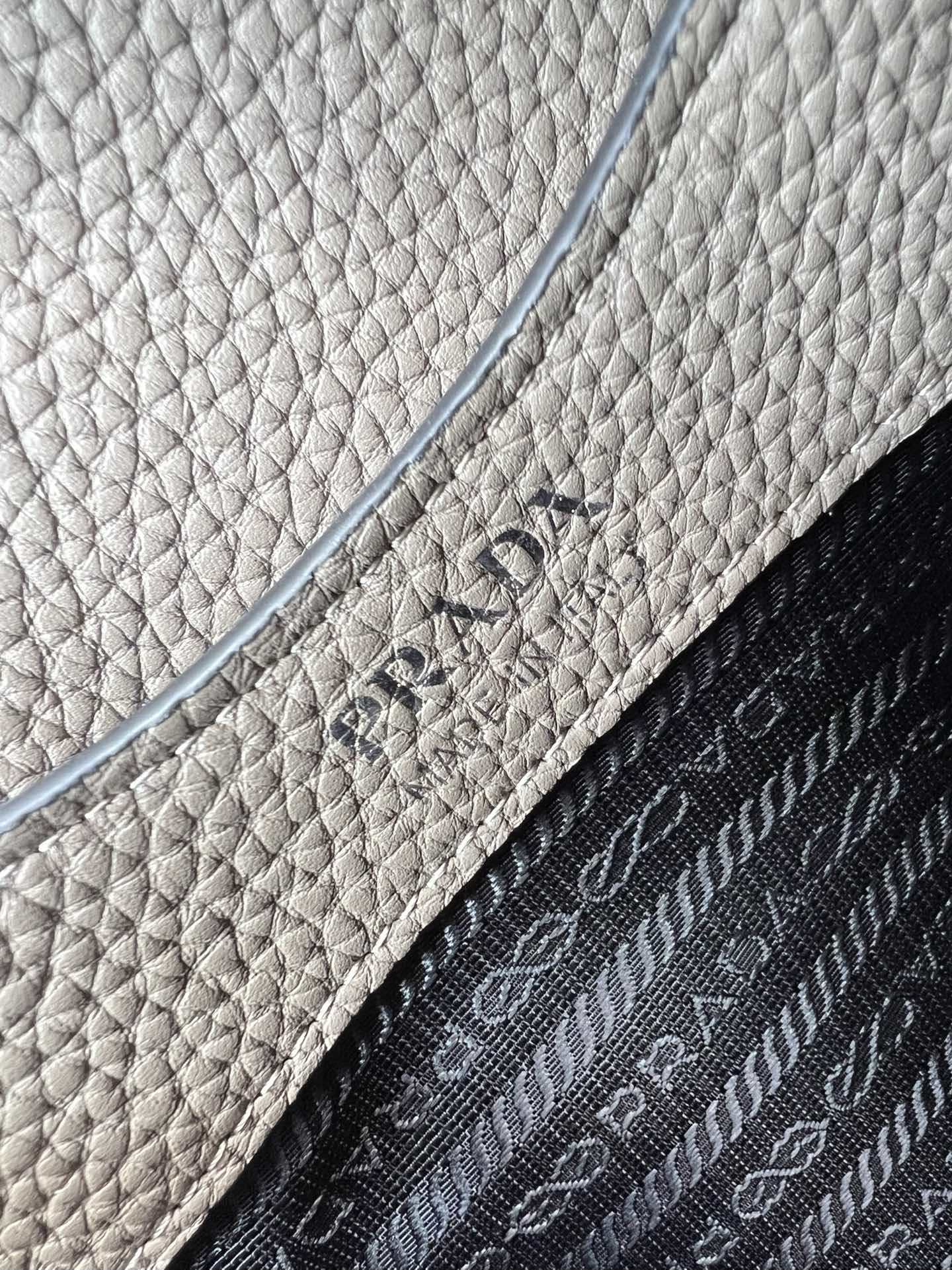 handbags prada 1BC145 23*21*10 - vstockx