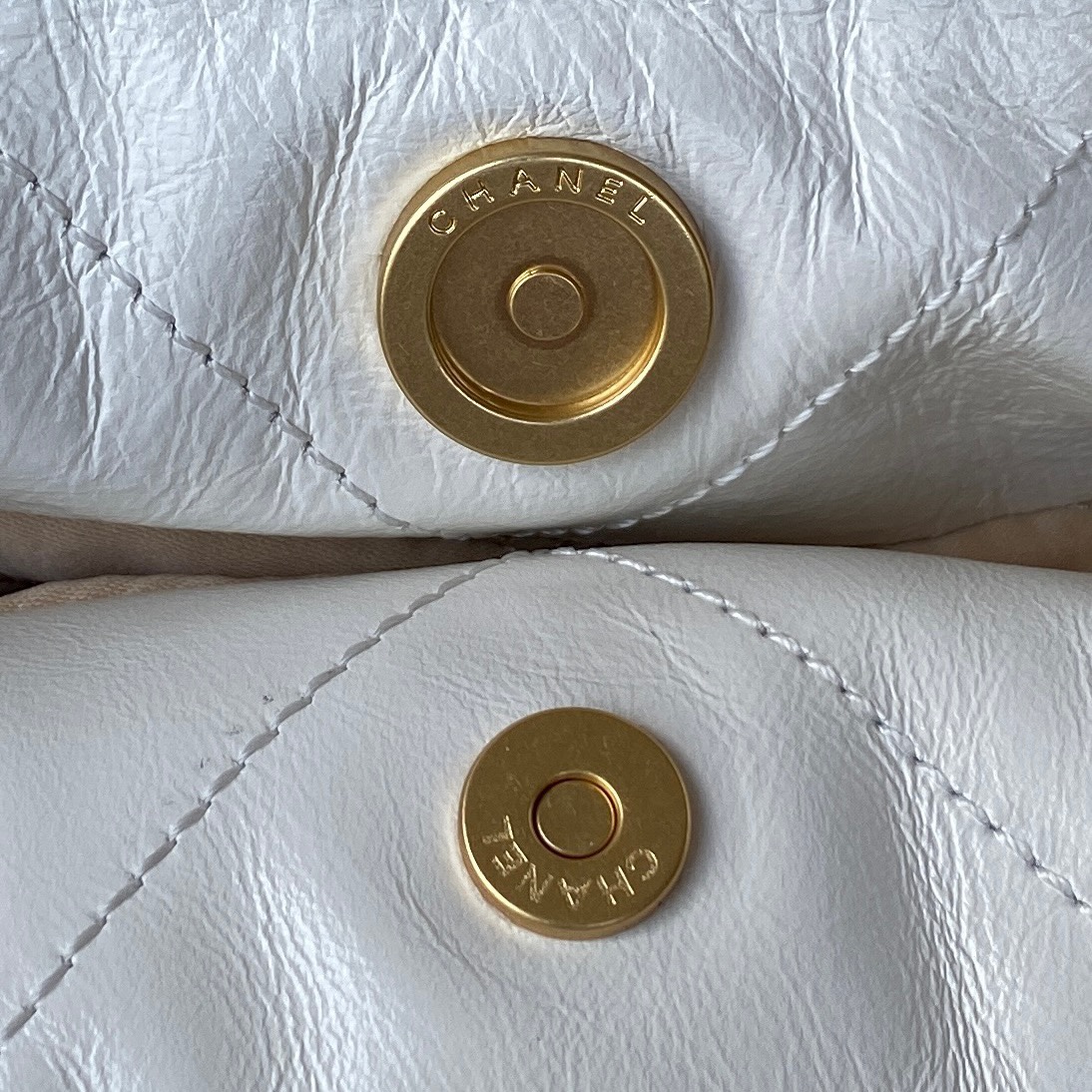 Handbag Chanel AS3263 size 18X20X6.5 cm - vstockx