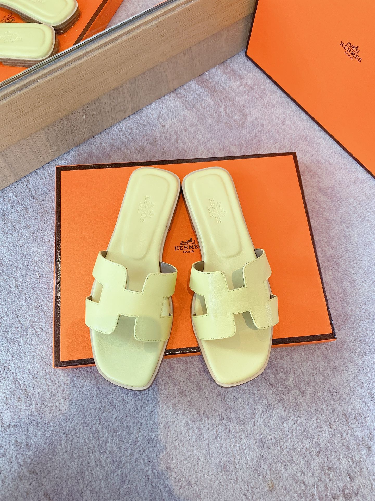 Hermes Sandals 78 - vstockx