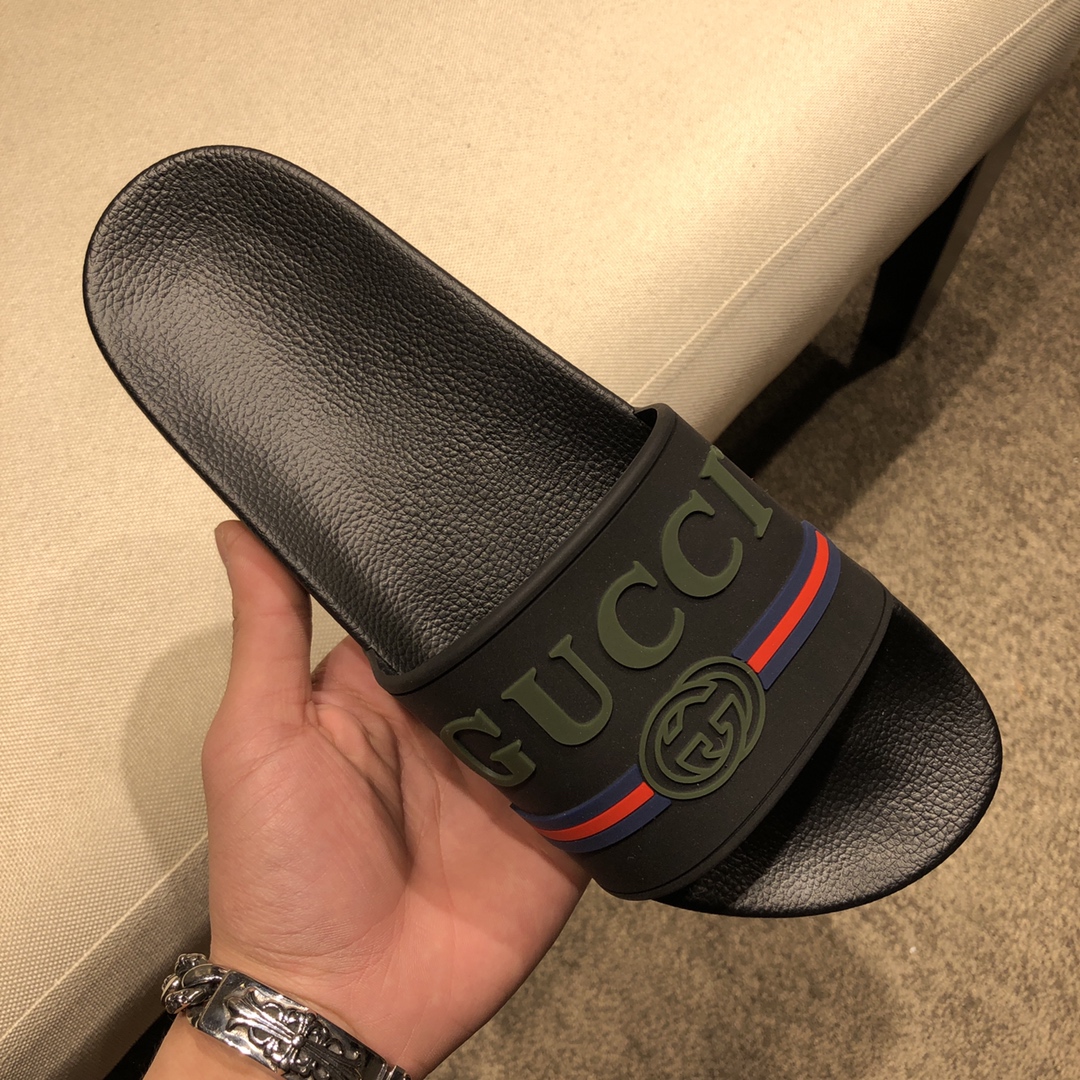 Gucci Slippers 47 - vstockx