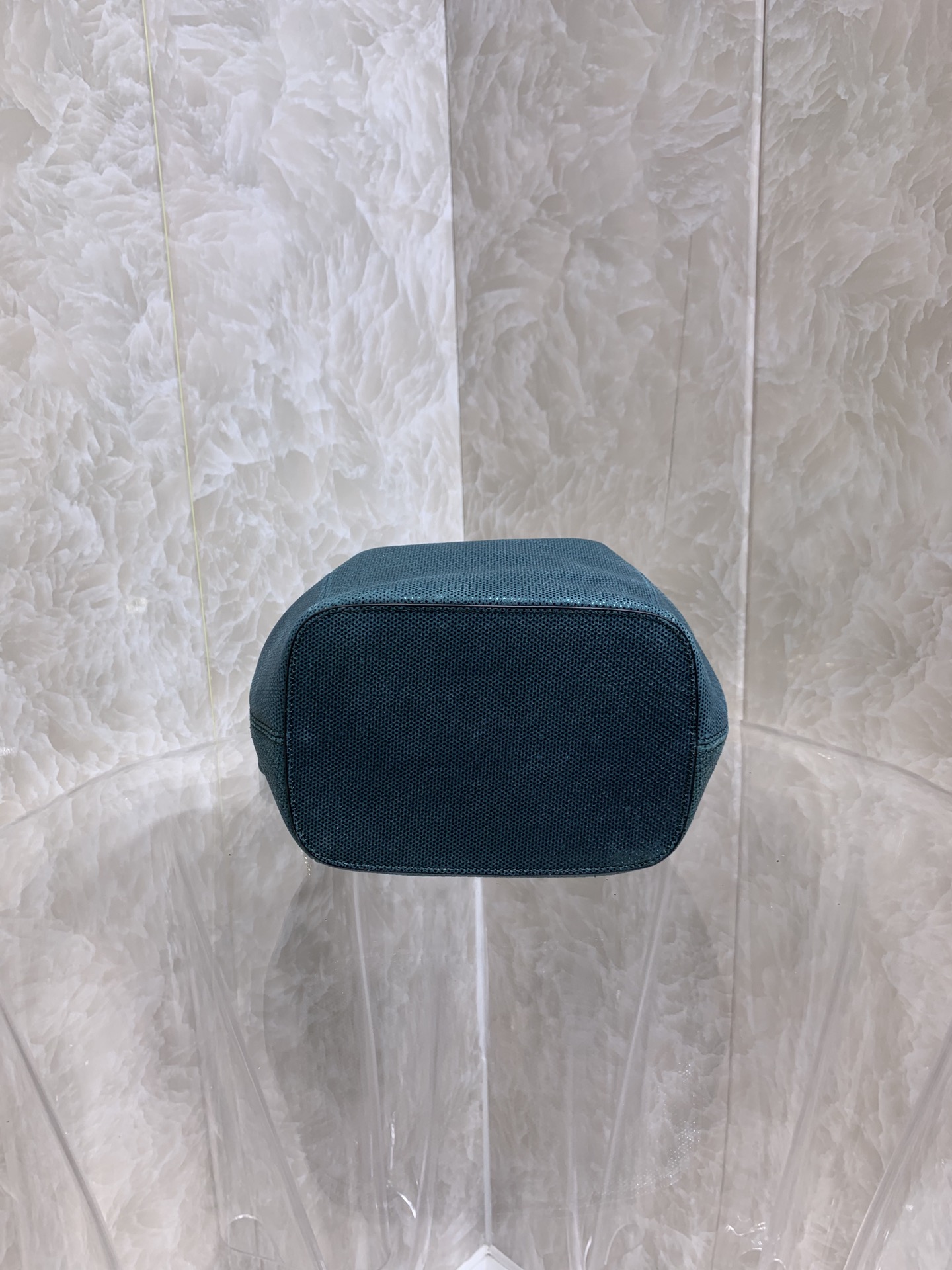 Handbags Bvlgari B287614 size:16*20*10.5 cm - vstockx