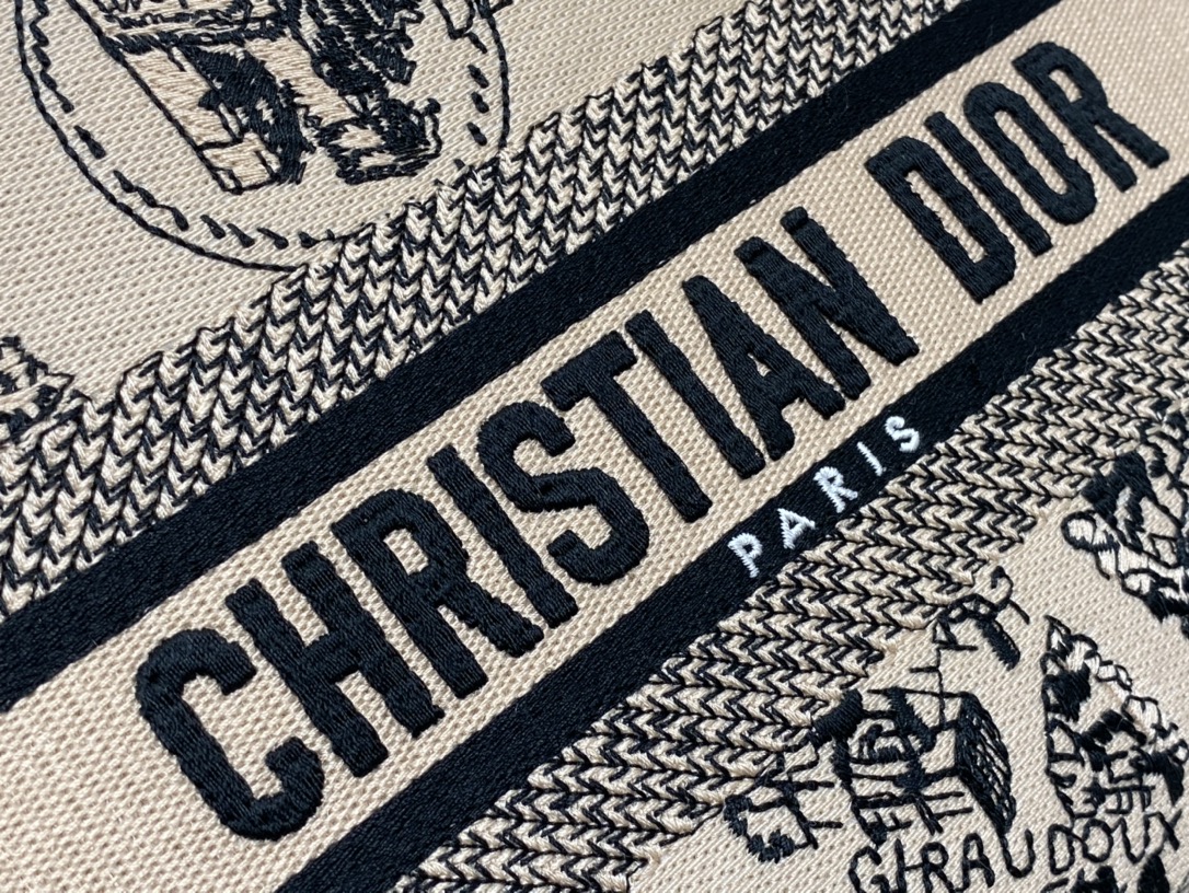 Handbags Lady Dior 6605 size  24*11*20 cm - vstockx