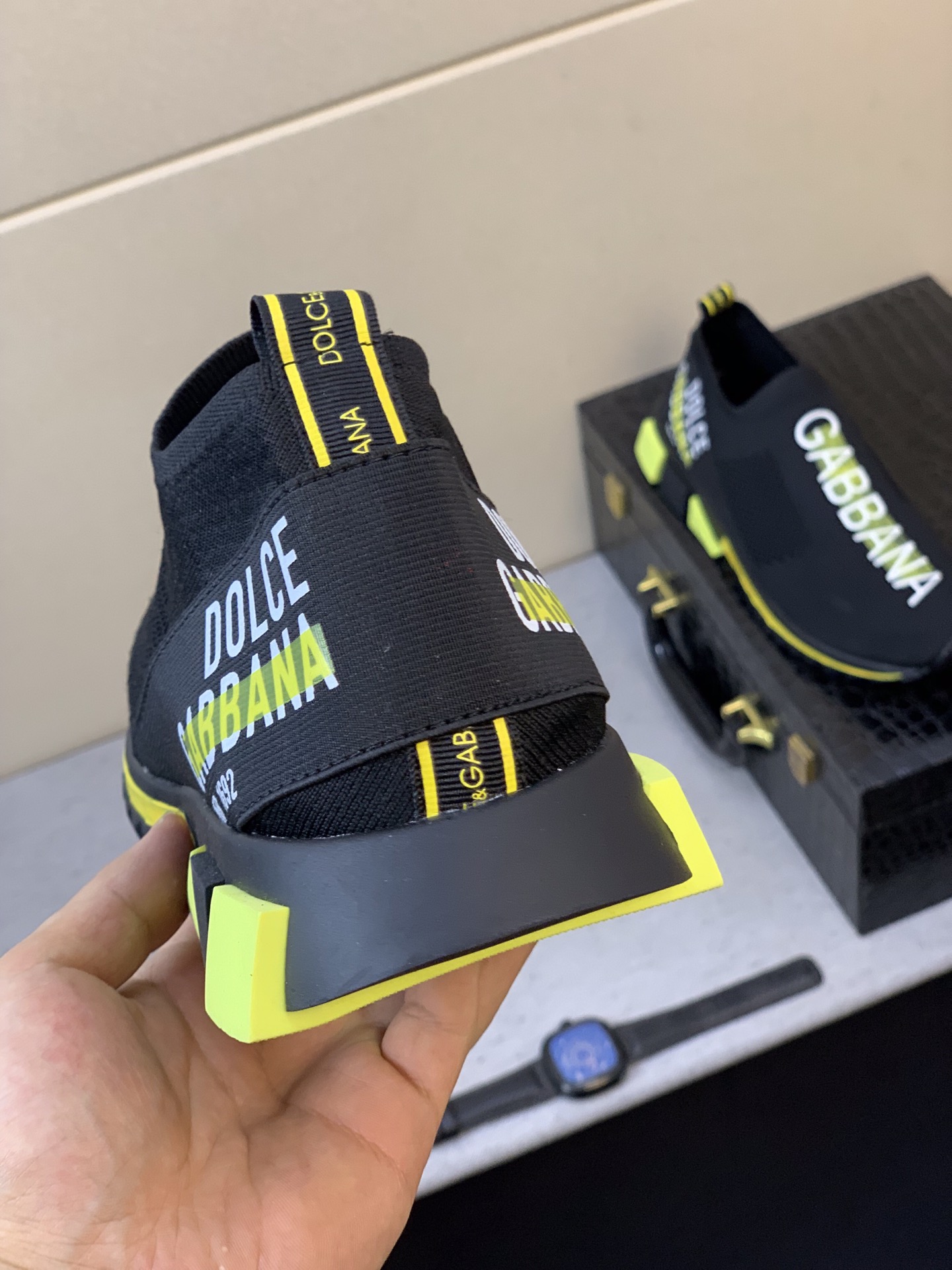 Dolce & Gabbana Sorrento 27 - vstockx