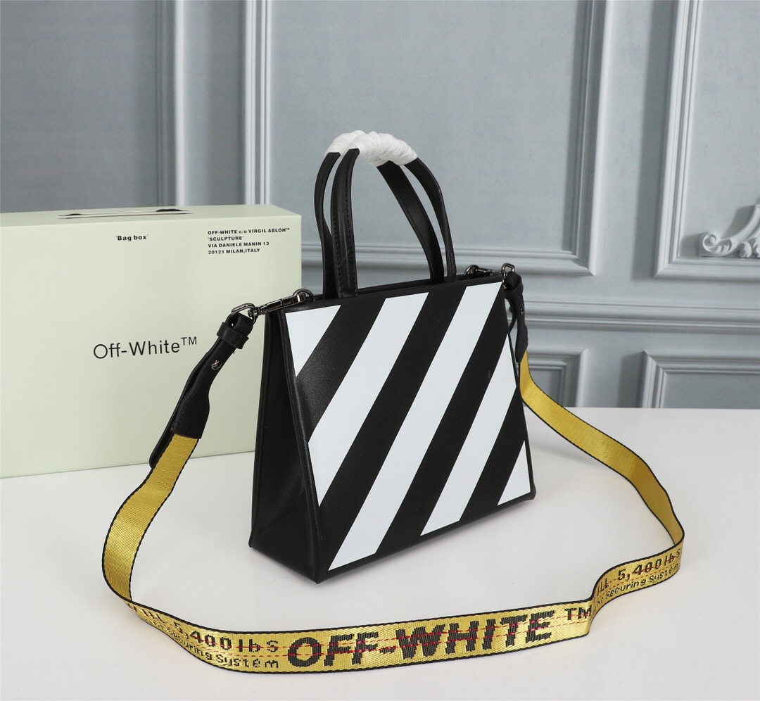 handbags OFF-White 534  5330870  size:22*18*8cm - vstockx
