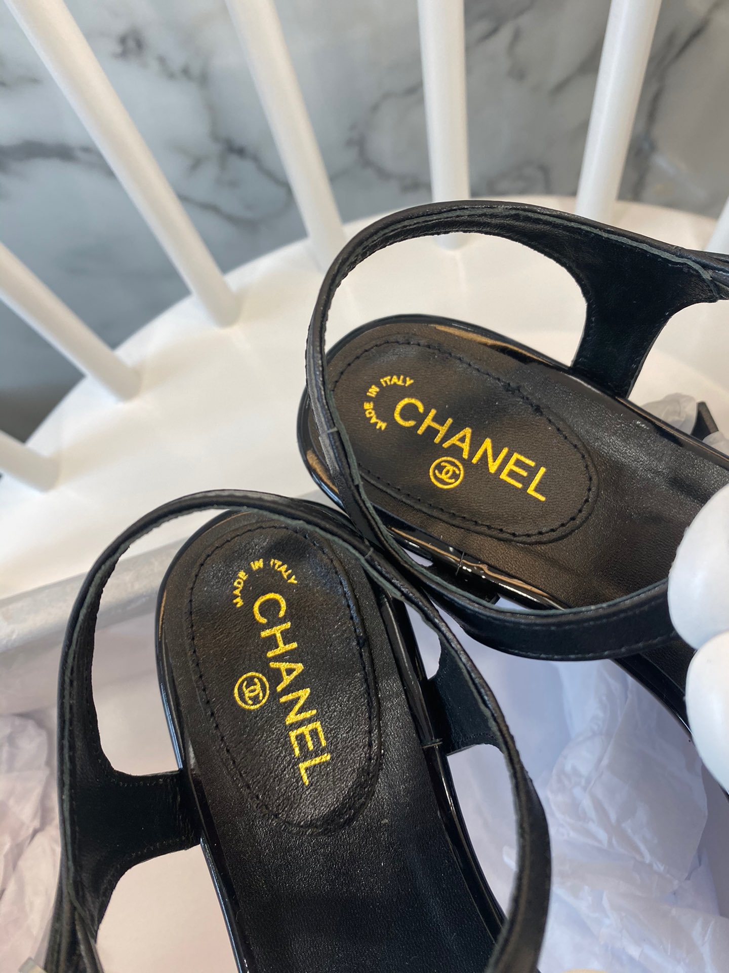 Chanel Slides 32 - vstockx