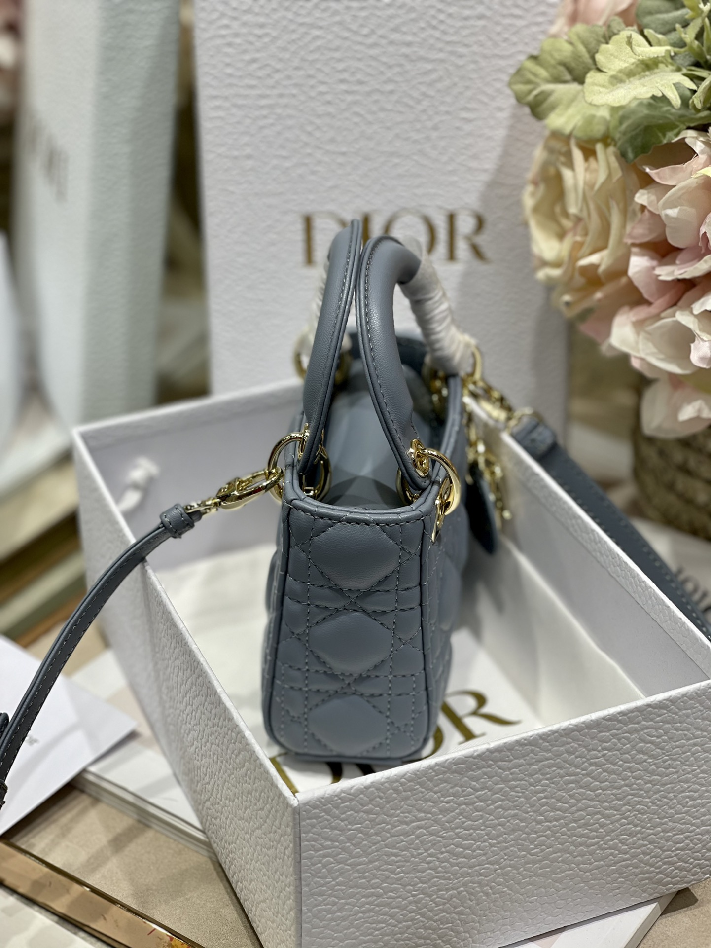 Handbags Dior  M B 6601 size:12*10*5 cm - vstockx