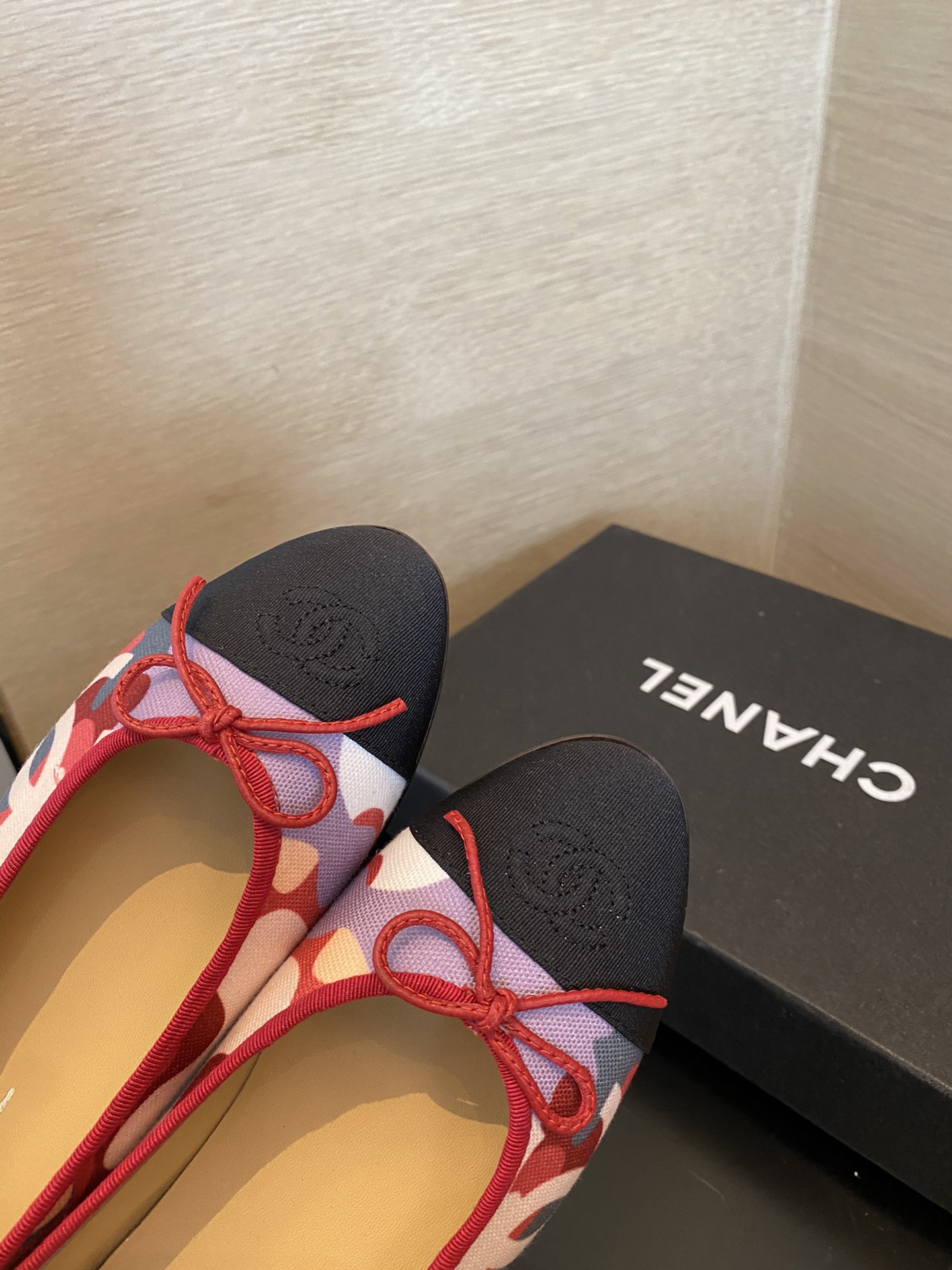 Chanel Ballerinas Fabric & Grosgrain 41 - vstockx