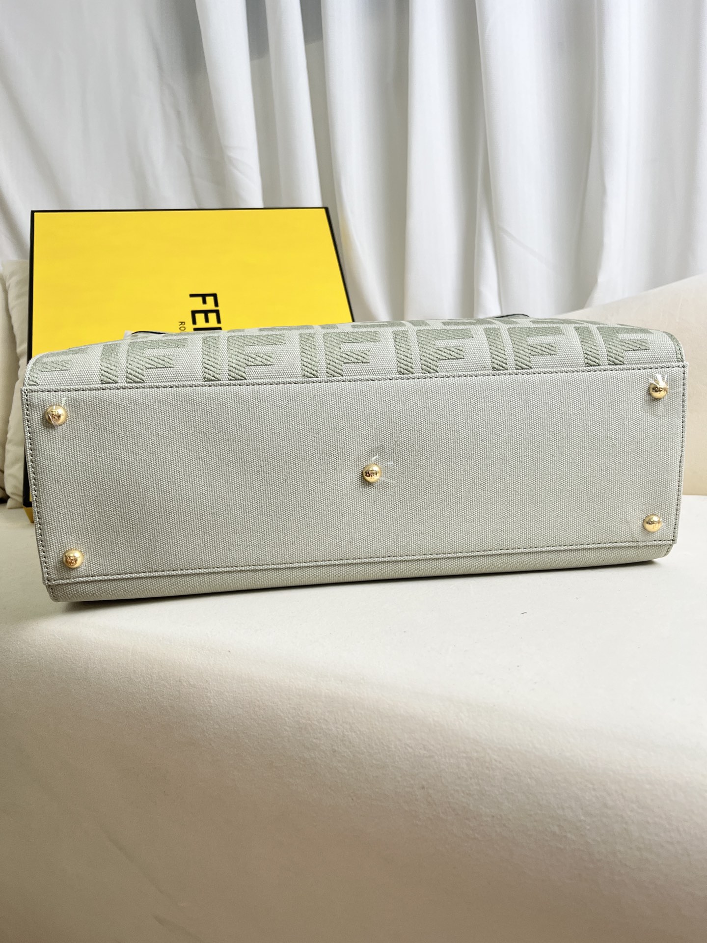 handbags FENDI 1819 size:40*12*29cm - vstockx