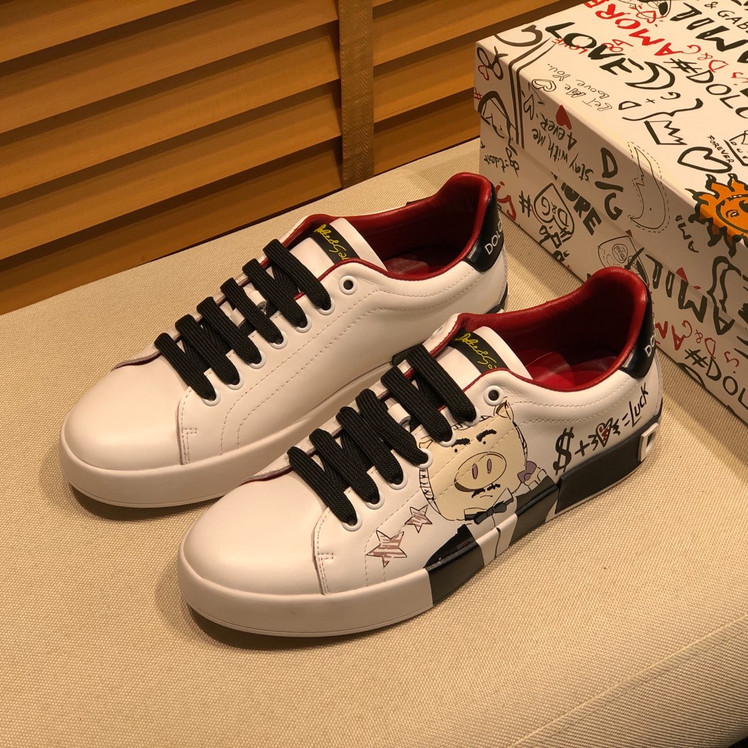 Dolce & Gabbana Low Tops Sneakers 137 - vstockx