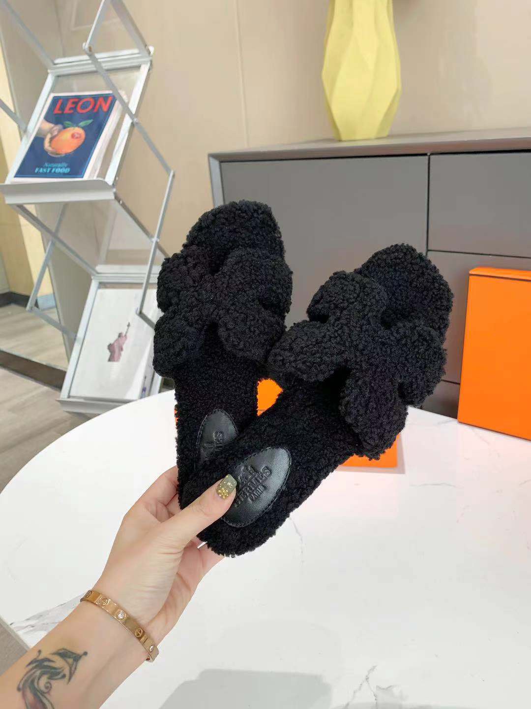 Hermes Sandals 47 - vstockx