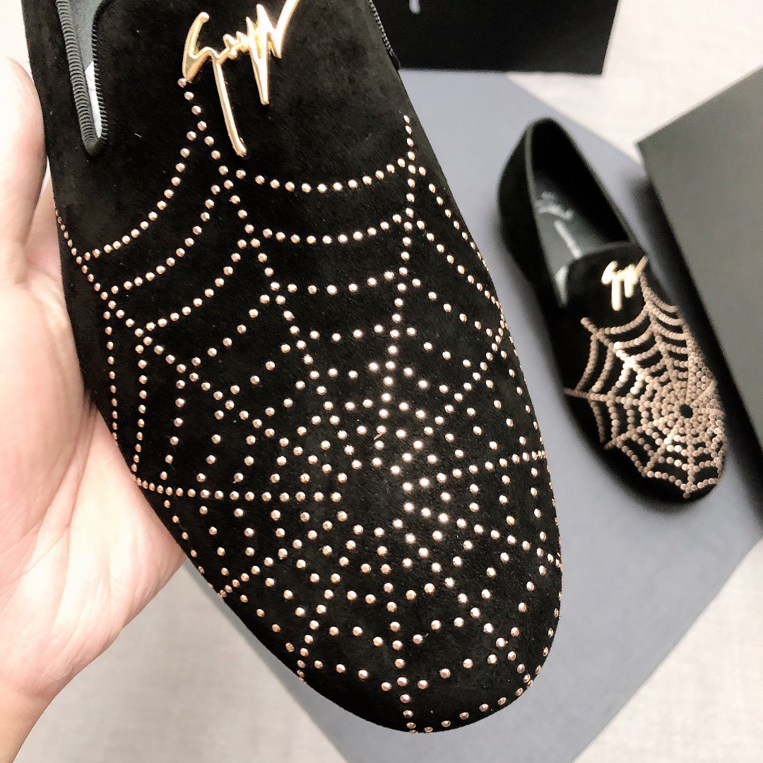 Giuseppe Zanotti Slip-on 6 - vstockx