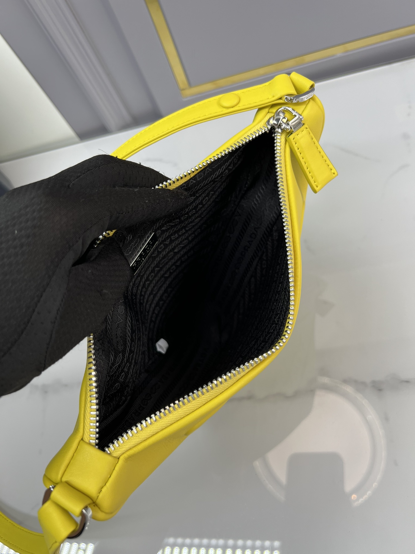 handbags prada 1NQ043 size:14*5cm - vstockx