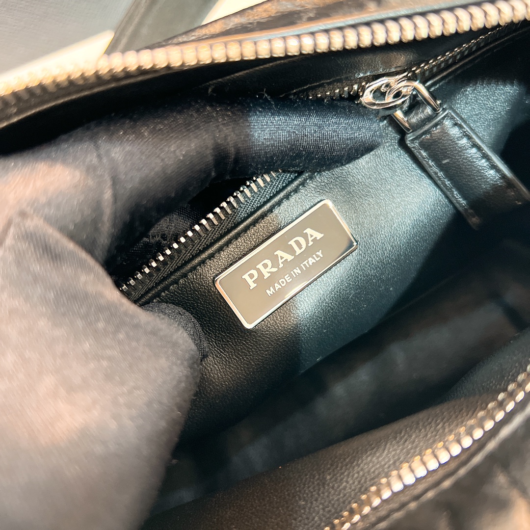handbags prada 1BB099 24*12.5*7 - vstockx